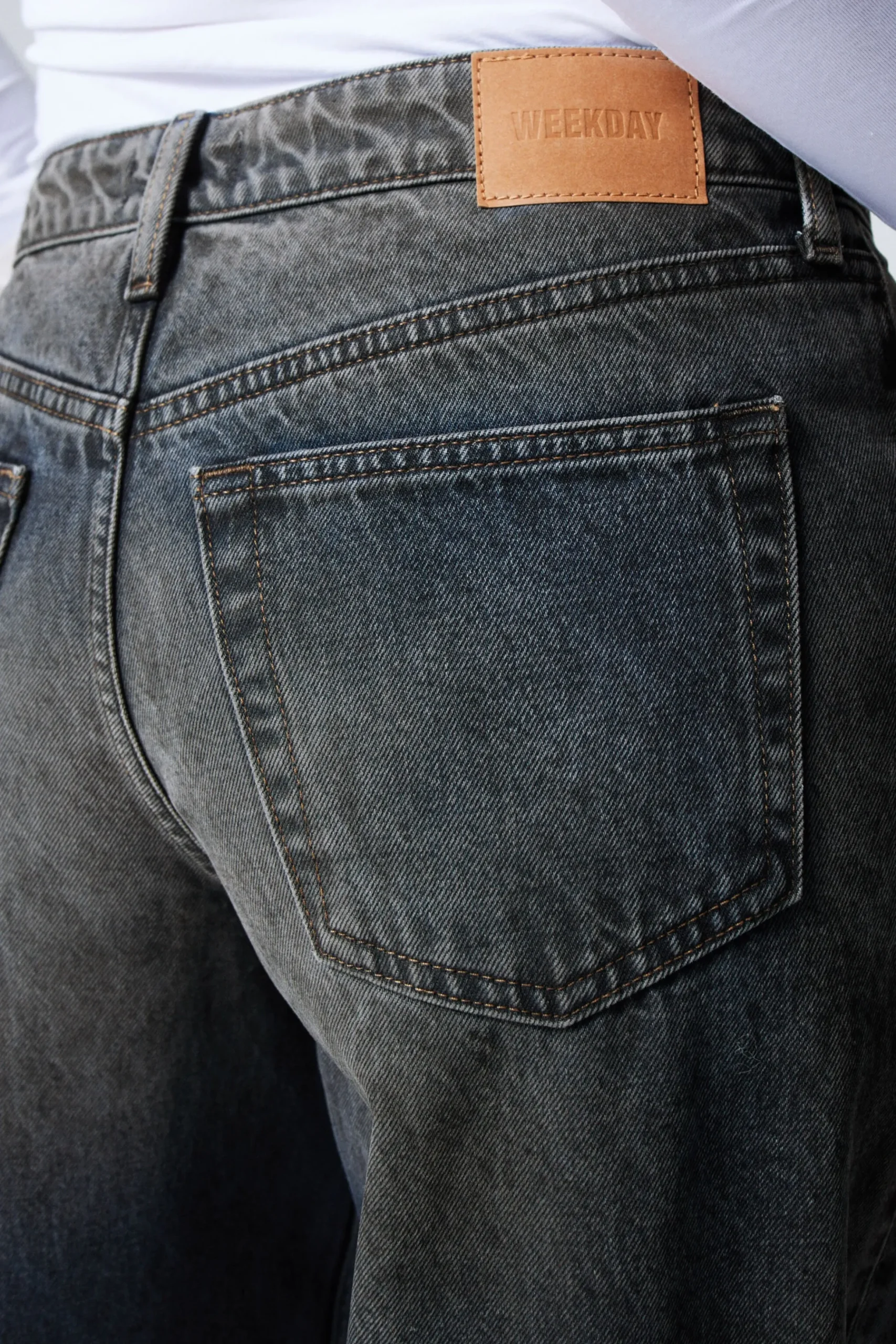 Weekday AMPLE LOW LOOSE MUDDY JEANS mud blue New