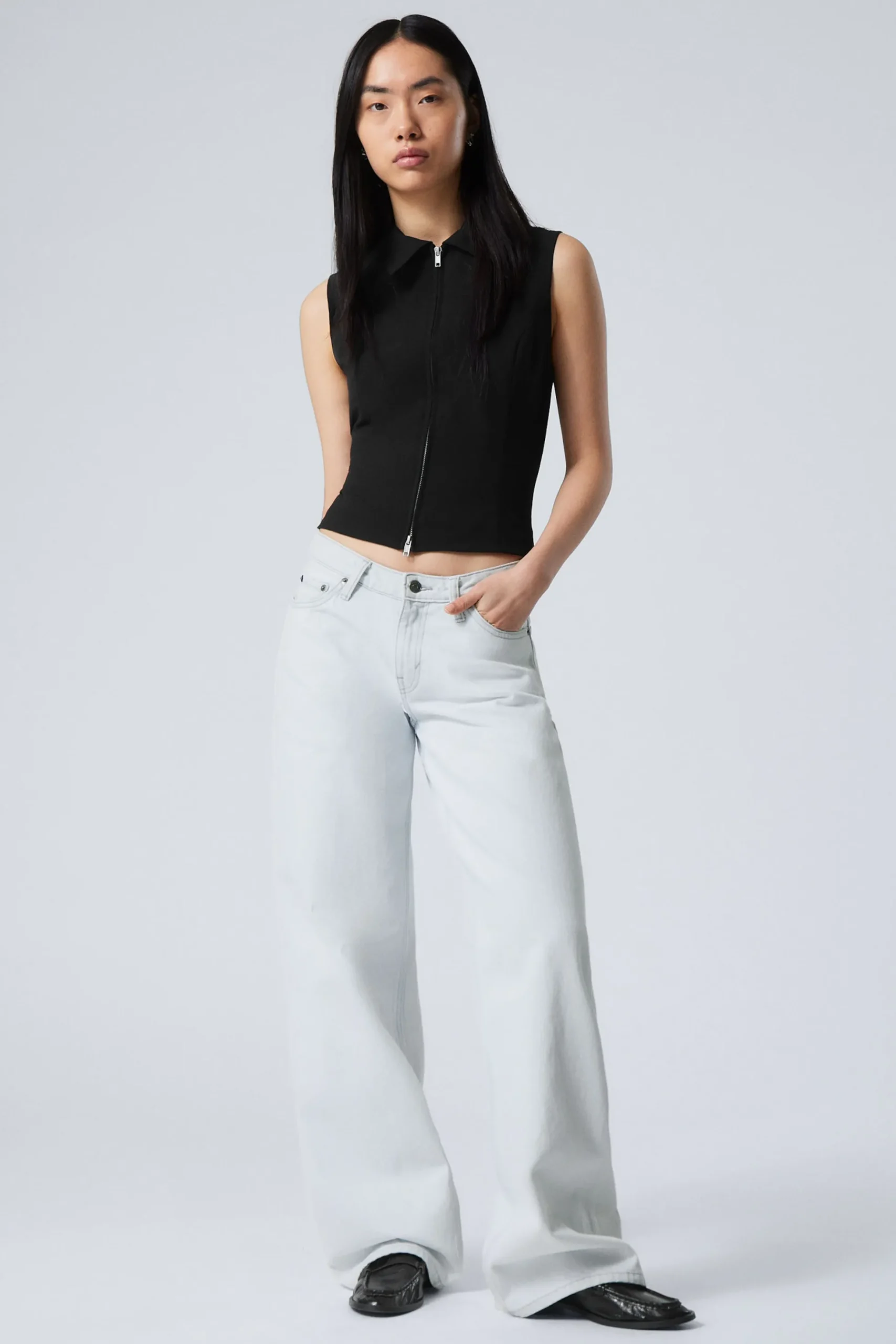 Weekday AMPLE LOW RISE LOOSE WIDE LEG JEANS ice blue light blue Best