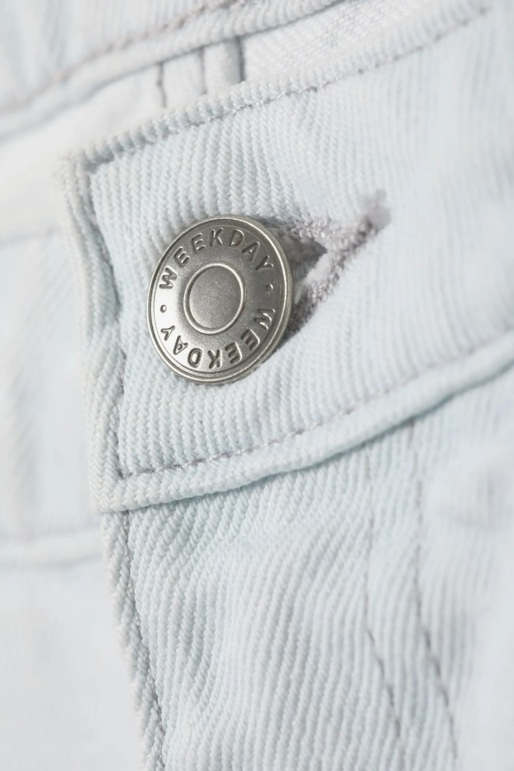Weekday AMPLE LOW RISE LOOSE WIDE LEG JEANS ice blue light blue Best
