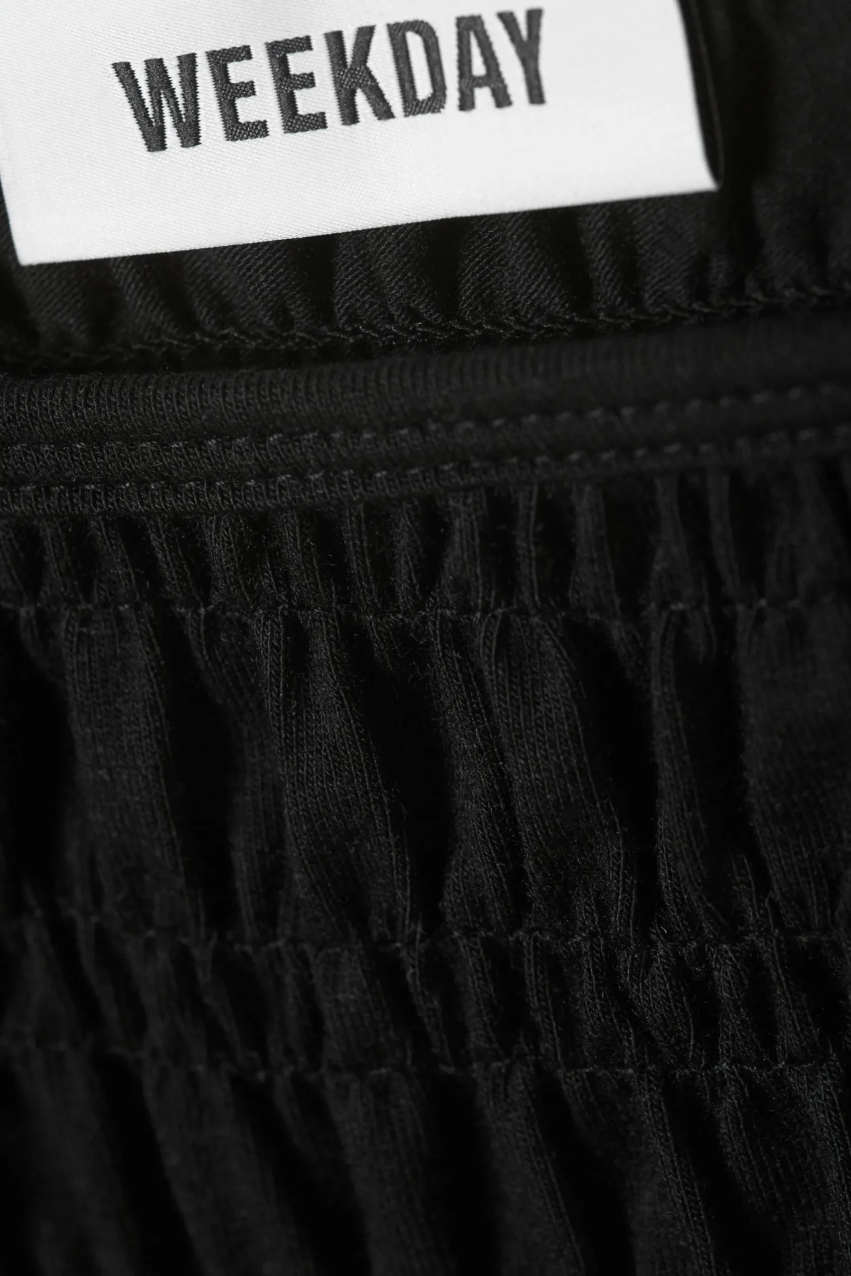Weekday ANNIE SMOCKED BOAT-NECK TOP black New