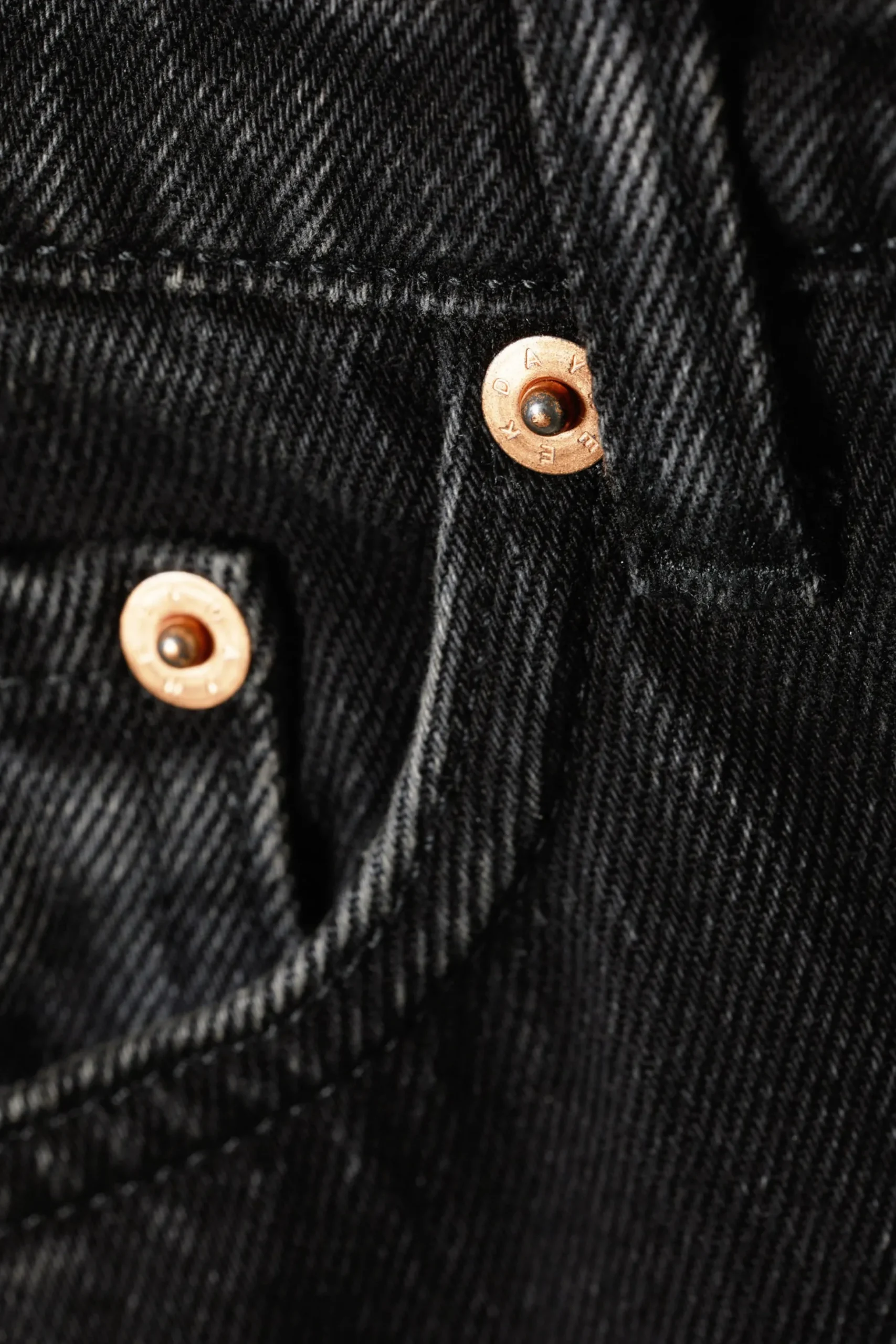 Weekday ARROW LOW RISE REGULAR STRAIGHT LEG JEANS tuned black black Clearance