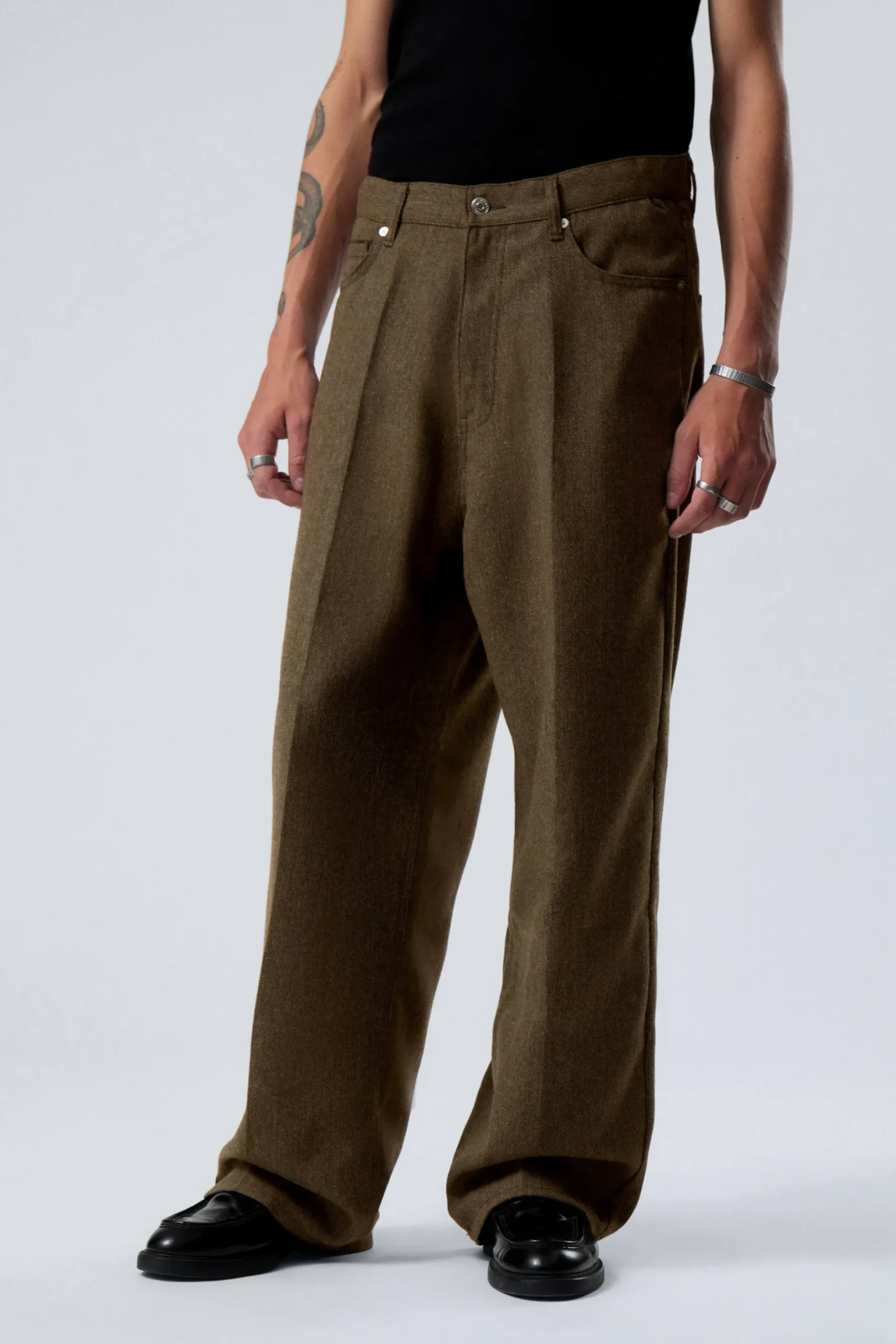 Weekday ASTRO LOOSE BAGGY HERRINGBONE TROUSERS mole dark Discount