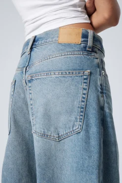 Weekday ASTRO LOOSE BAGGY LEG JEANS seventeen blue medium blue Clearance