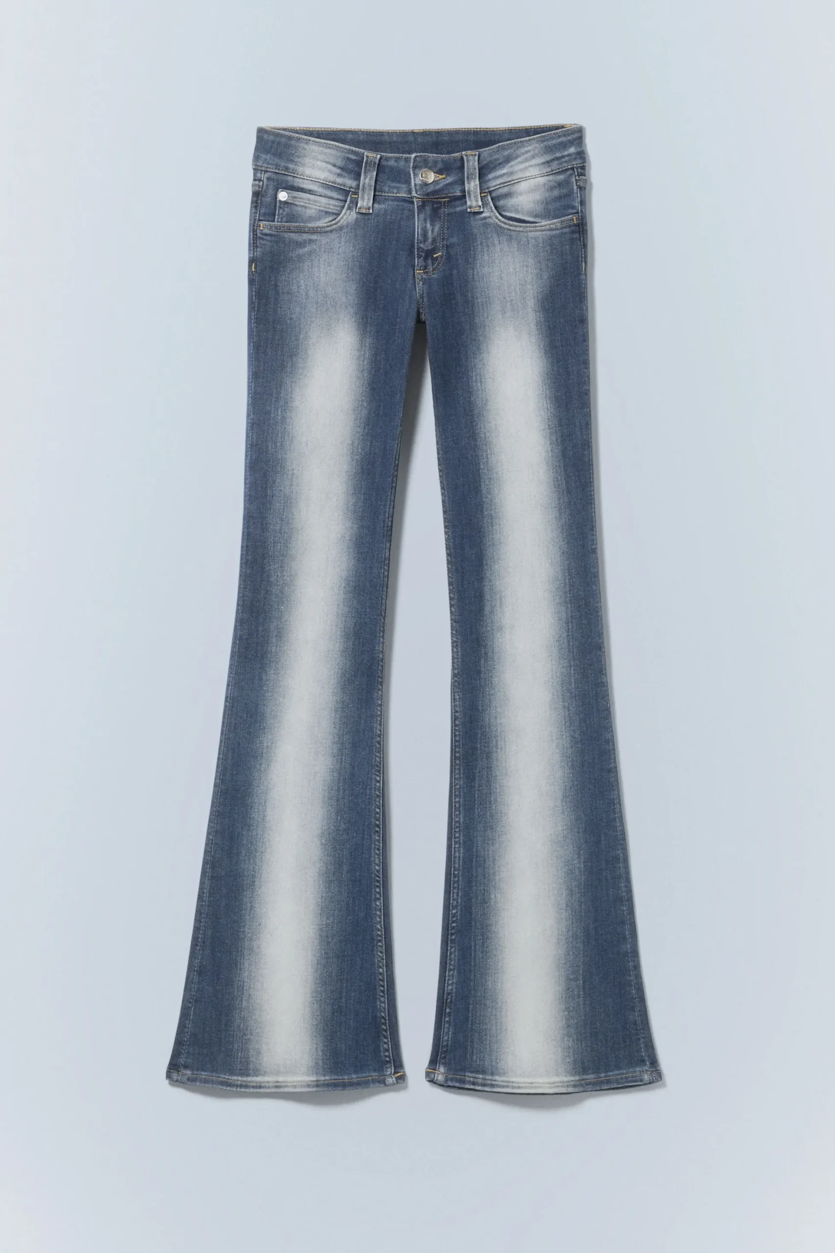 Weekday BOOTY BEI LOW WAIST SKINNY BOOTCUT JEANS blue spray medium blue Cheap