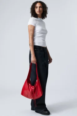 Weekday COATED RECTANGULAR SHOULDER BAG glossy red Discount