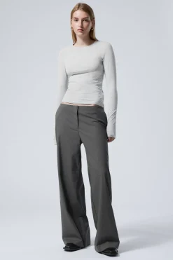 Weekday CUT-OFF WAISTBAND SUITING TROUSERS striped dark grey Hot