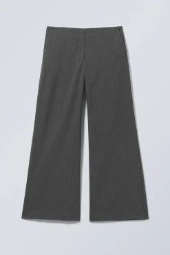 Weekday CUT-OFF WAISTBAND SUITING TROUSERS striped dark grey Hot
