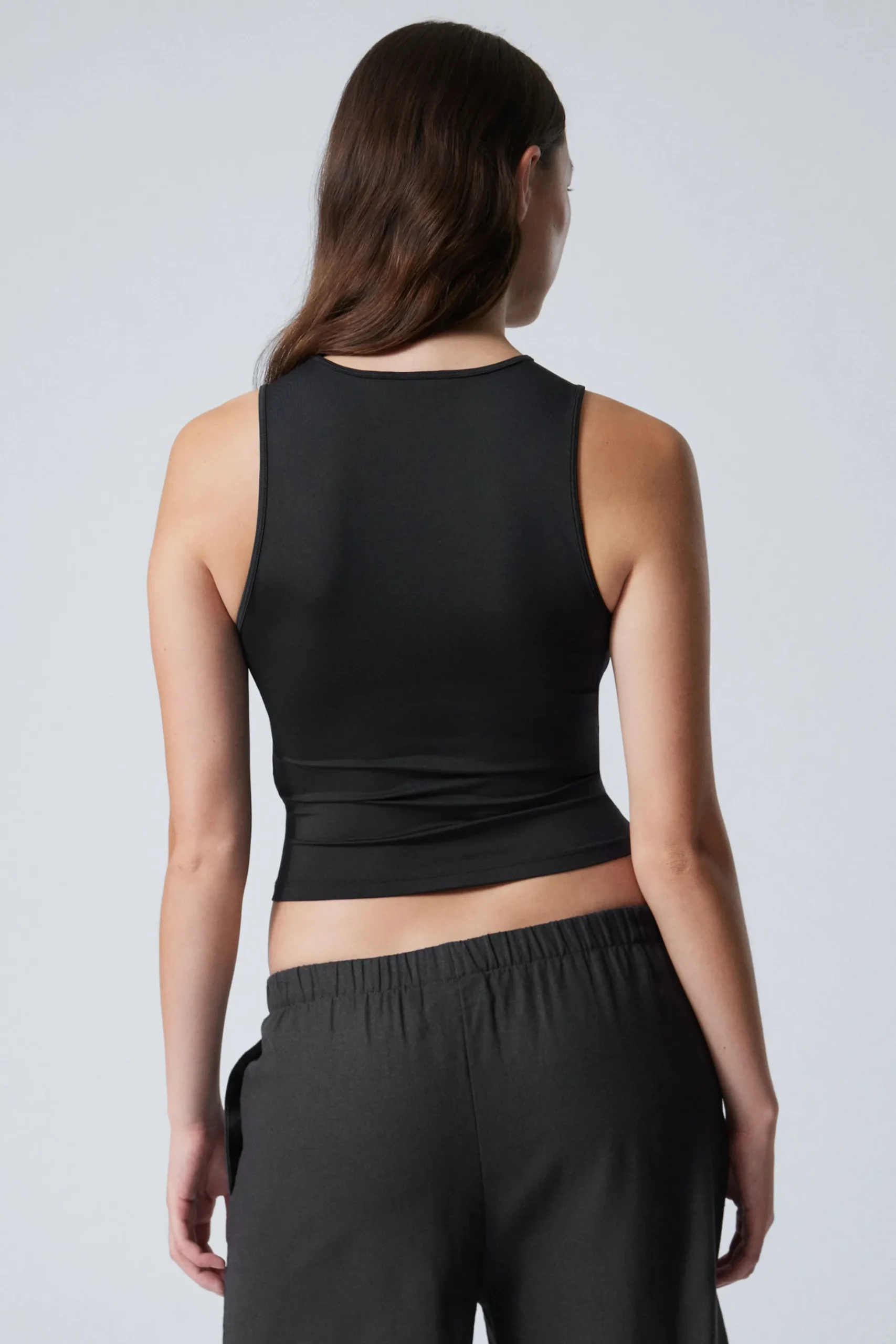 Weekday FINE FITTED TANK TOP black Store