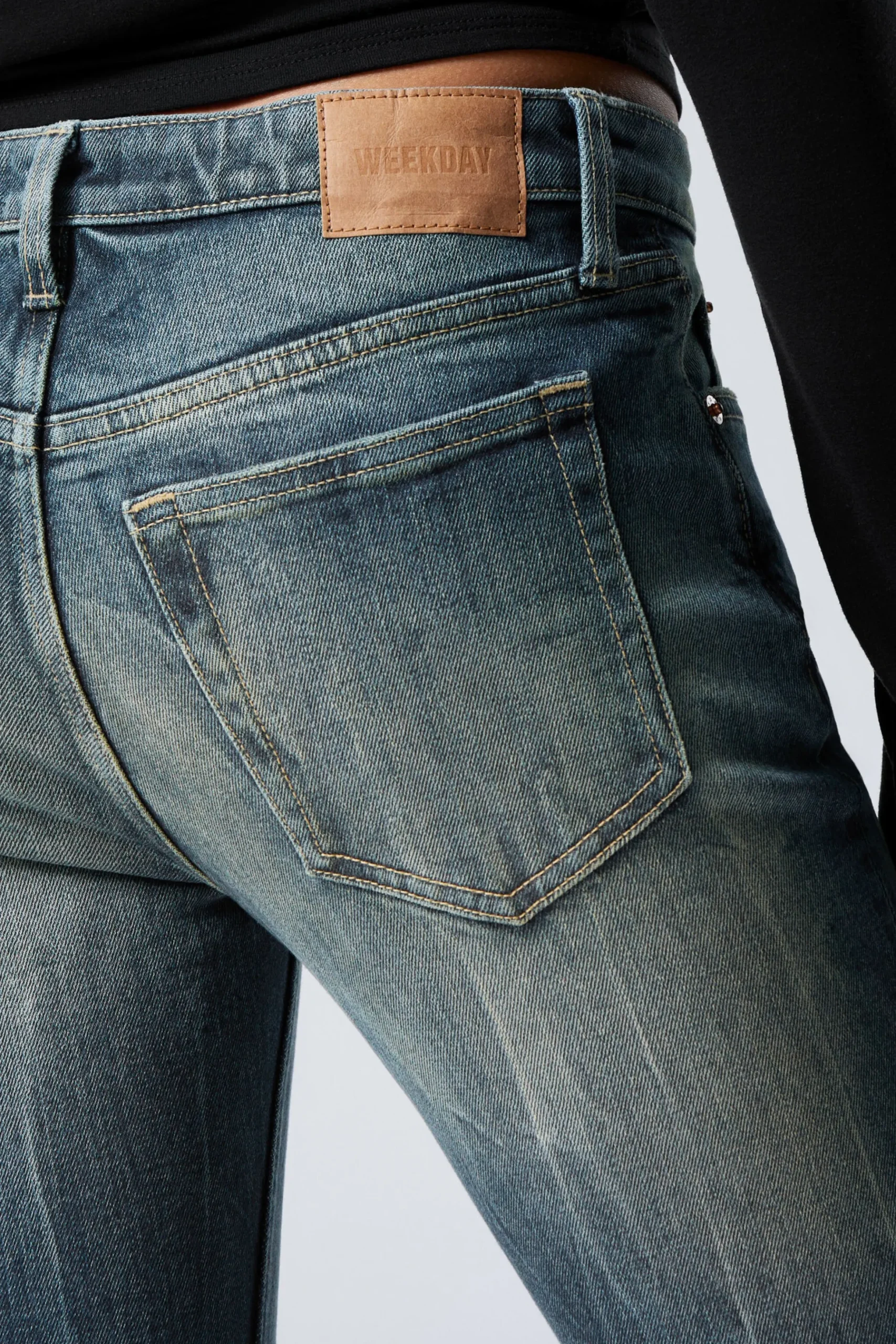 Weekday FLAME LOW RISE SLIM FLARED LEG JEANS gasoline blue medium blue New