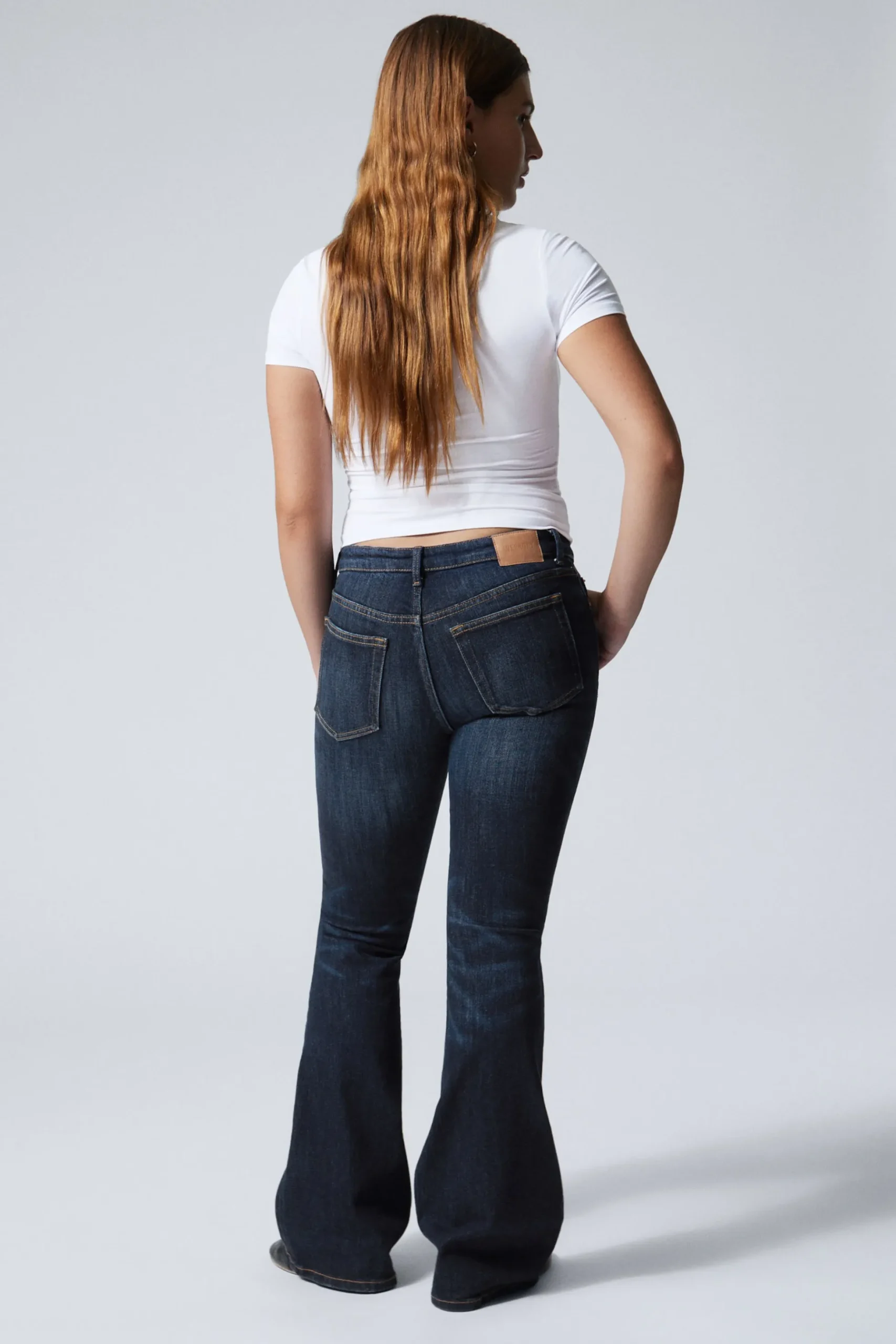 Weekday FLAME LOW RISE SLIM FLARED LEG JEANS vein blue dark blue Hot
