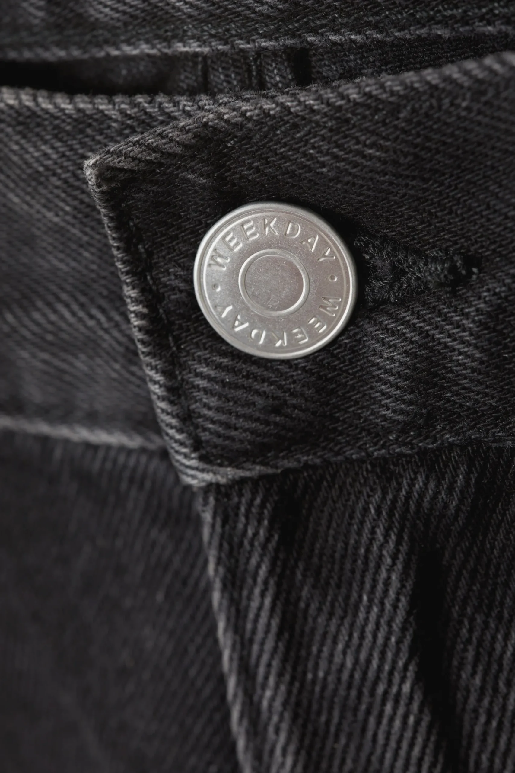 Weekday GALAXY DENIM SHORTS tuned black Best Sale