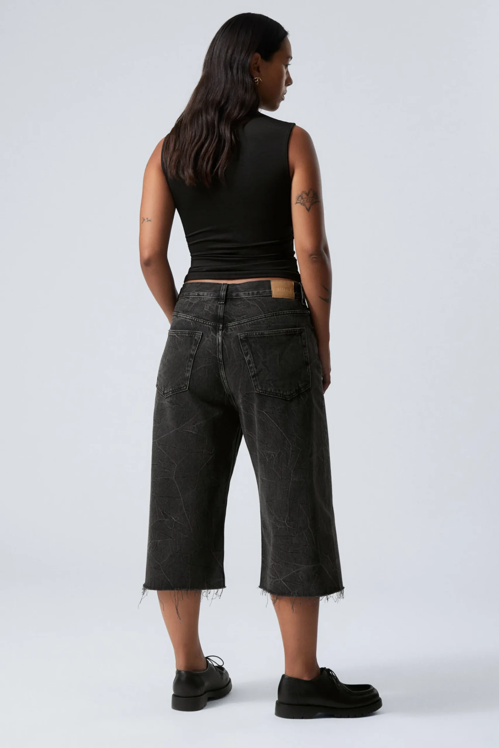 Weekday GALAXY LOOSE TWISTED DENIM SHORTS washed black Fashion