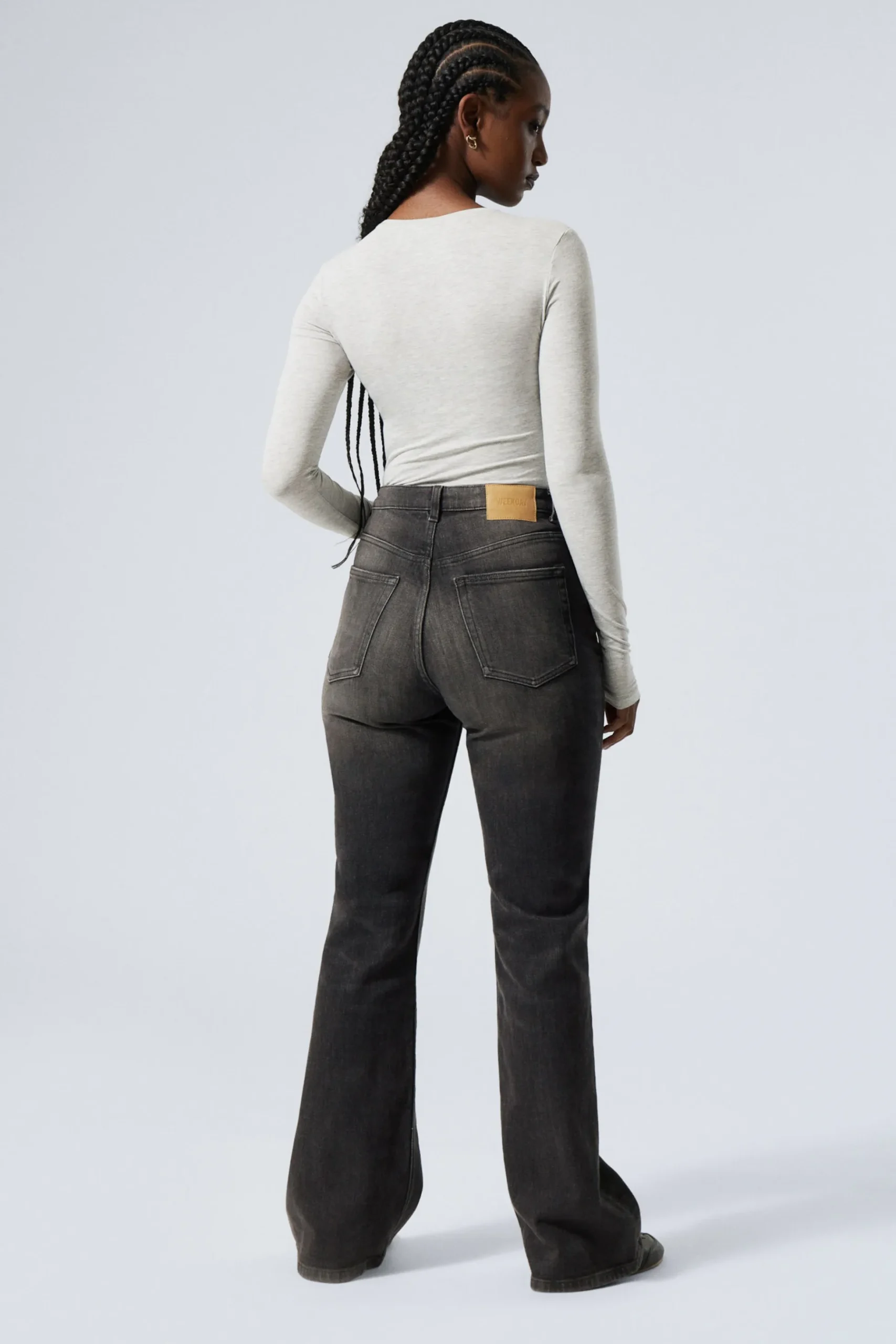 Weekday GLOW CURVE HIGH WAISTED REGULAR FLARED LEG JEANS black web black New