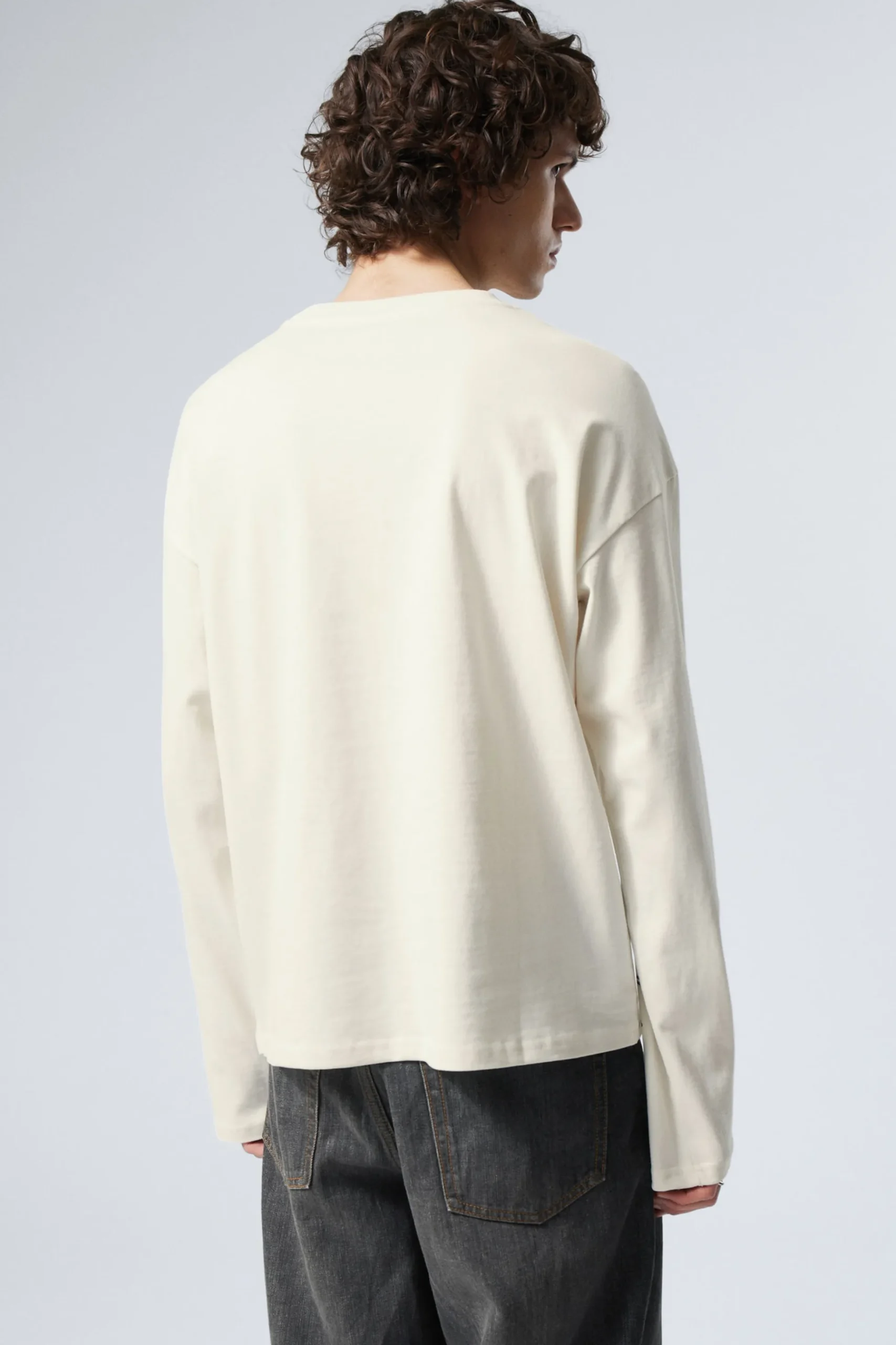 Weekday GREAT BOXY GRAPHIC LONG SLEEVE T-SHIRT dusty white shaky monster Store