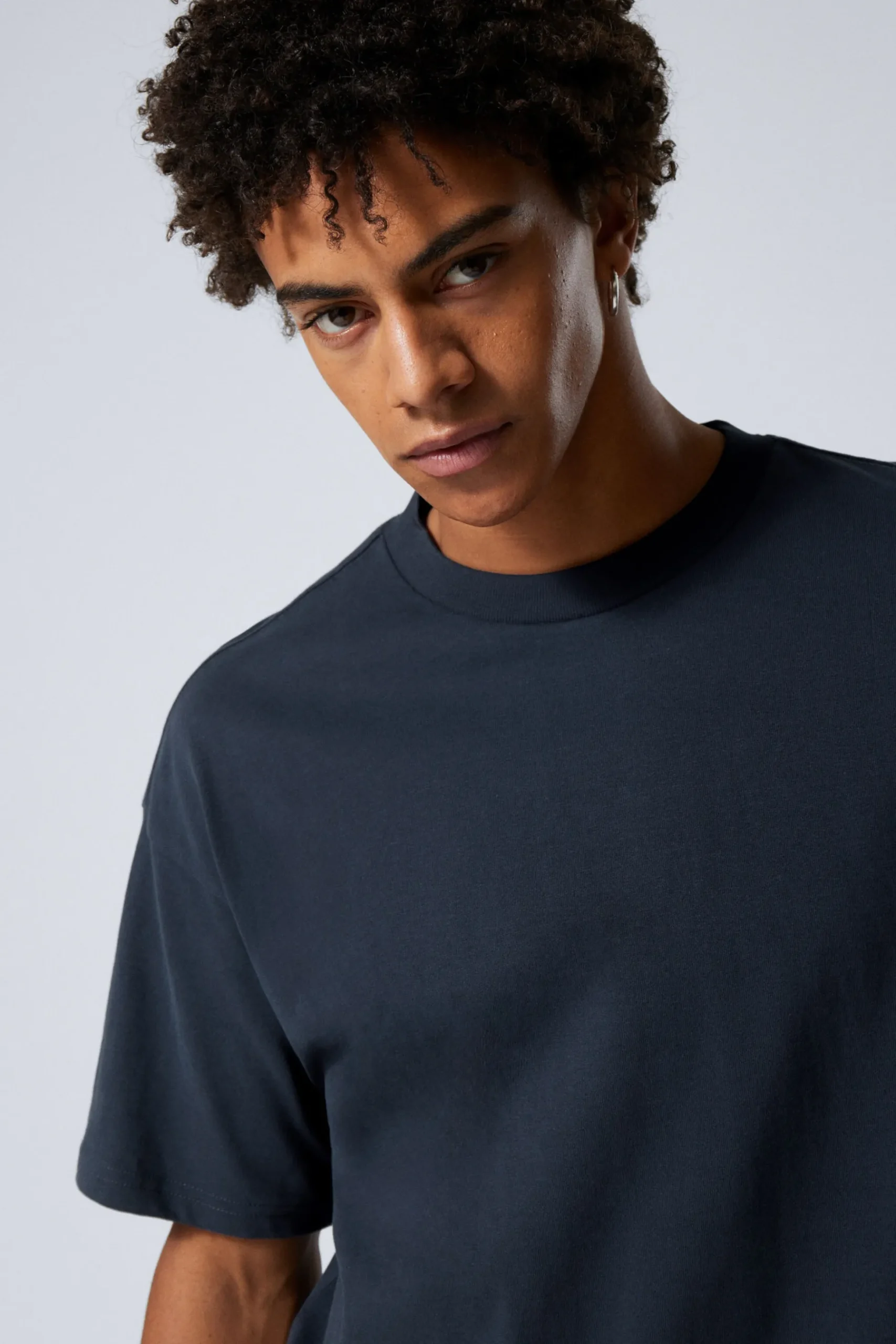 Weekday GREAT BOXY HEAVYWEIGHT T-SHIRT dark blue Hot