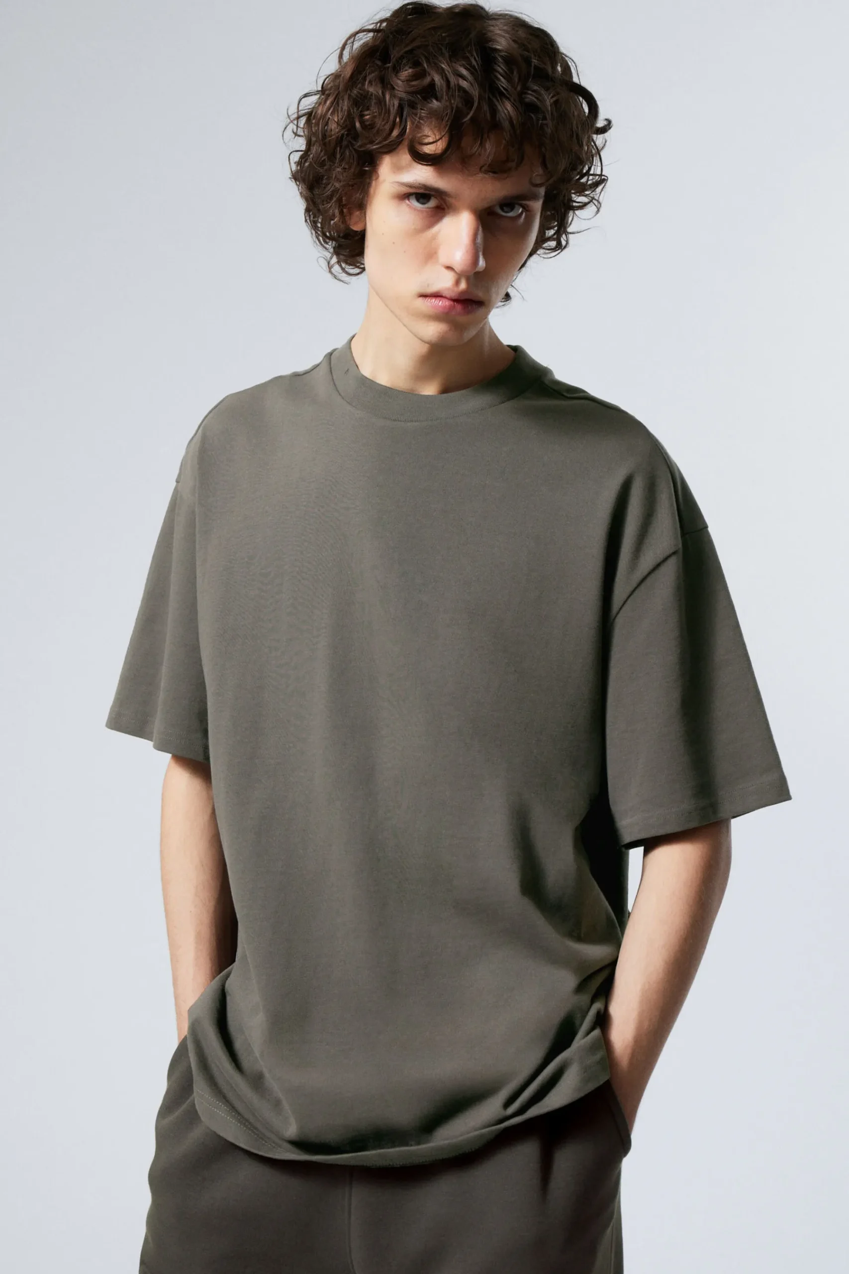 Weekday GREAT HEAVYWEIGHT T-SHIRT darkest grey Outlet