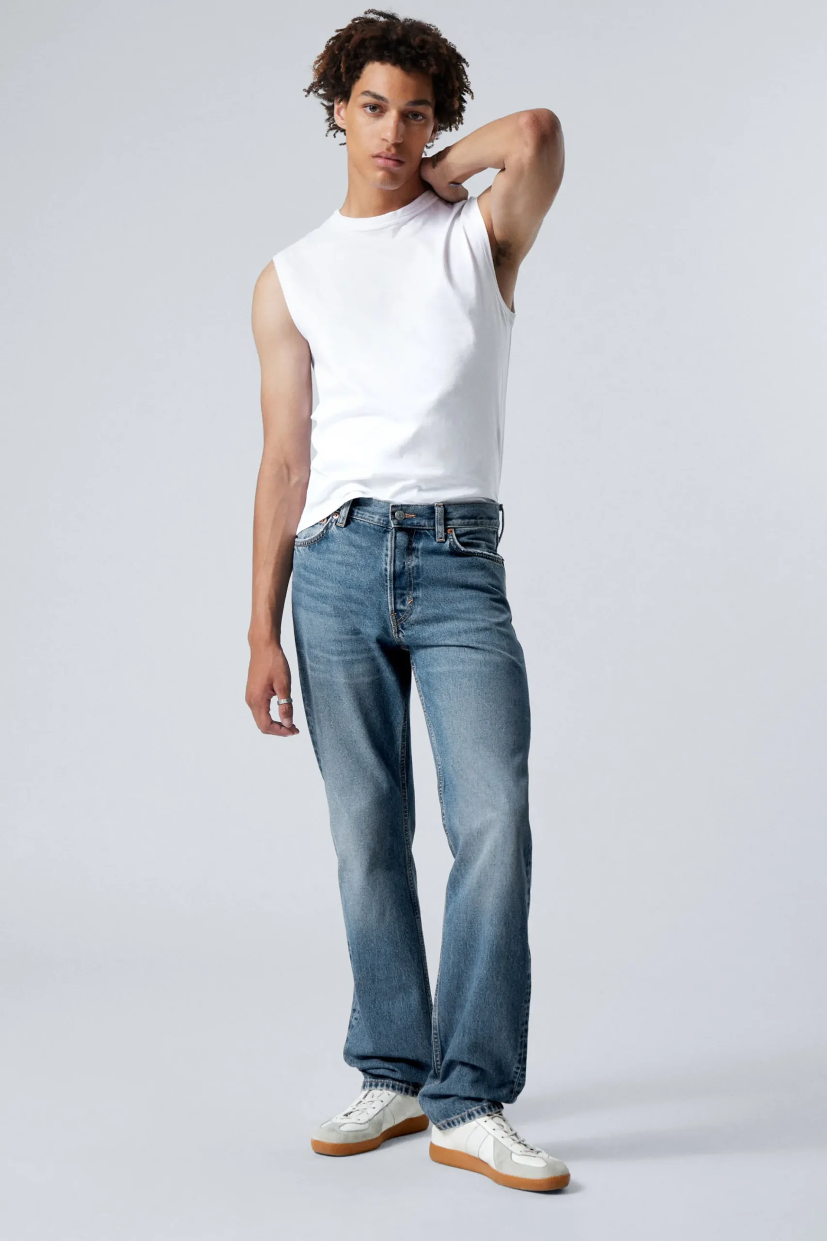 Weekday KLEAN REGULAR STRAIGHT LEG JEANS iron blue medium blue Outlet