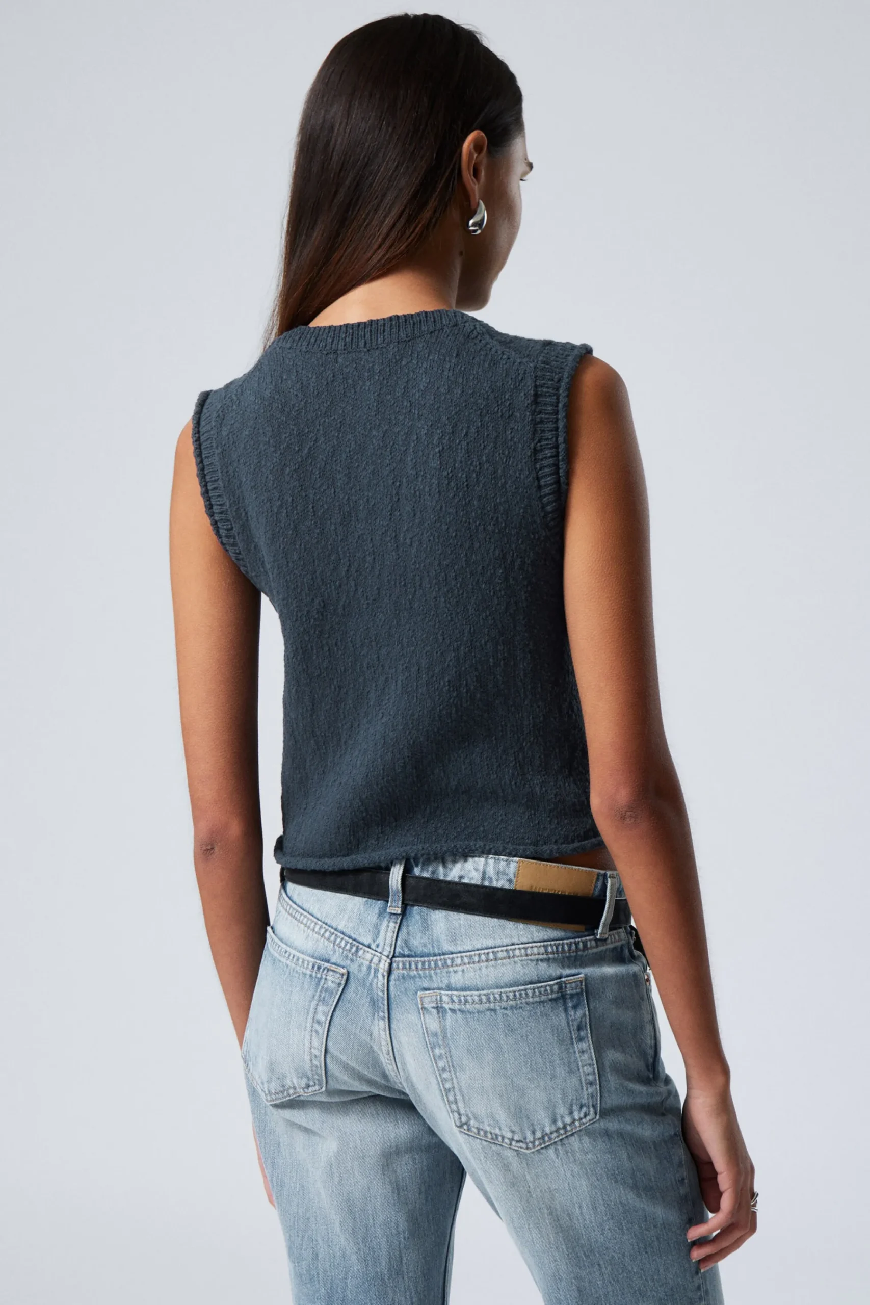 Weekday KNITTED SINGLE-BREASTED VEST dark navy blue Hot
