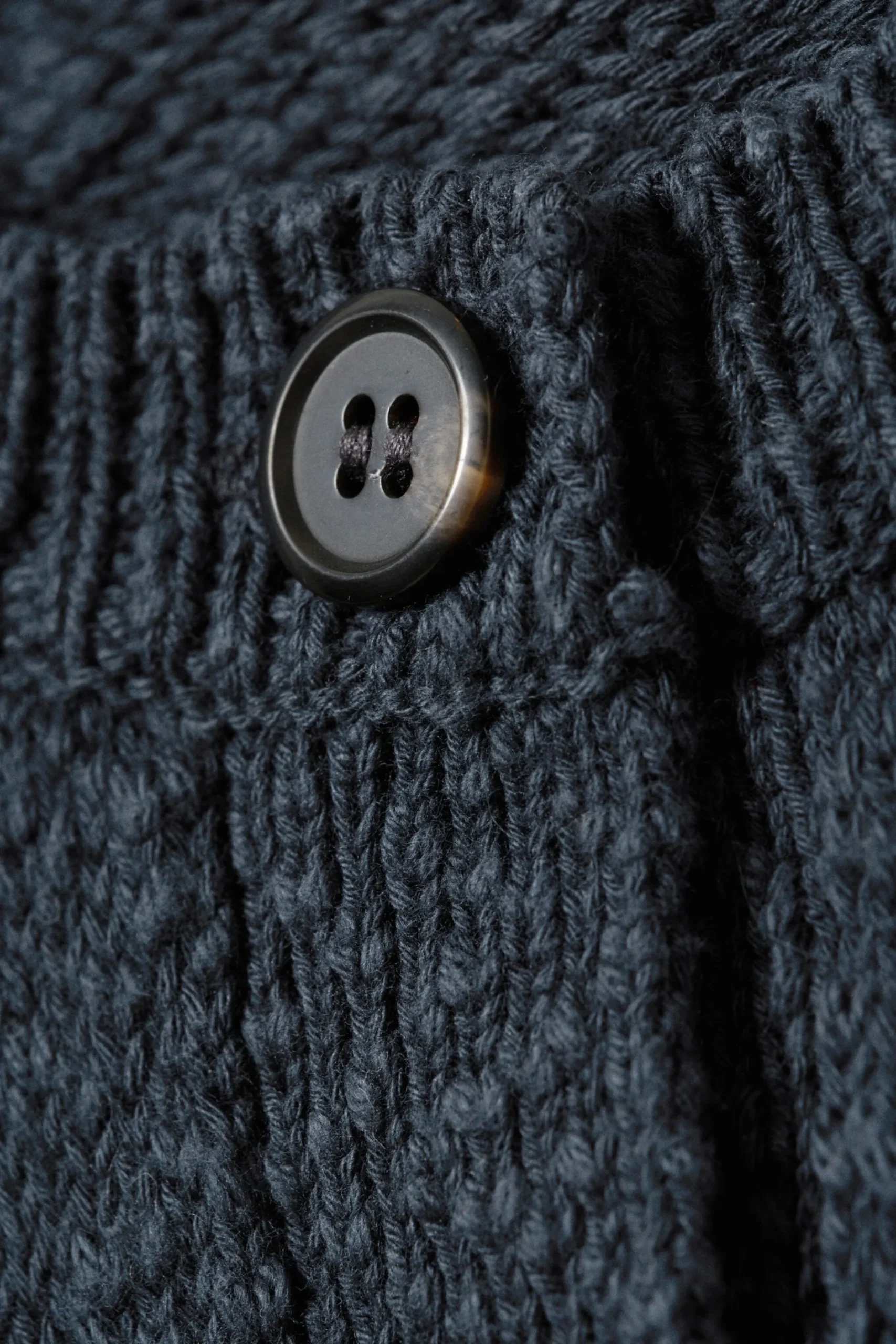 Weekday KNITTED SINGLE-BREASTED VEST dark navy blue Hot