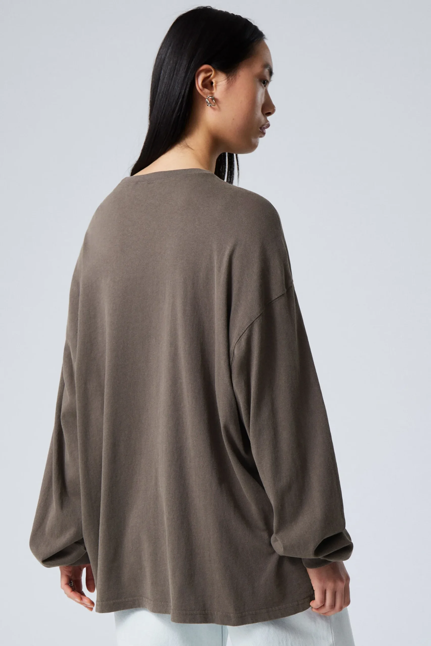 Weekday LONG-SLEEVED OVERSIZED T-SHIRT washed dark mole Shop