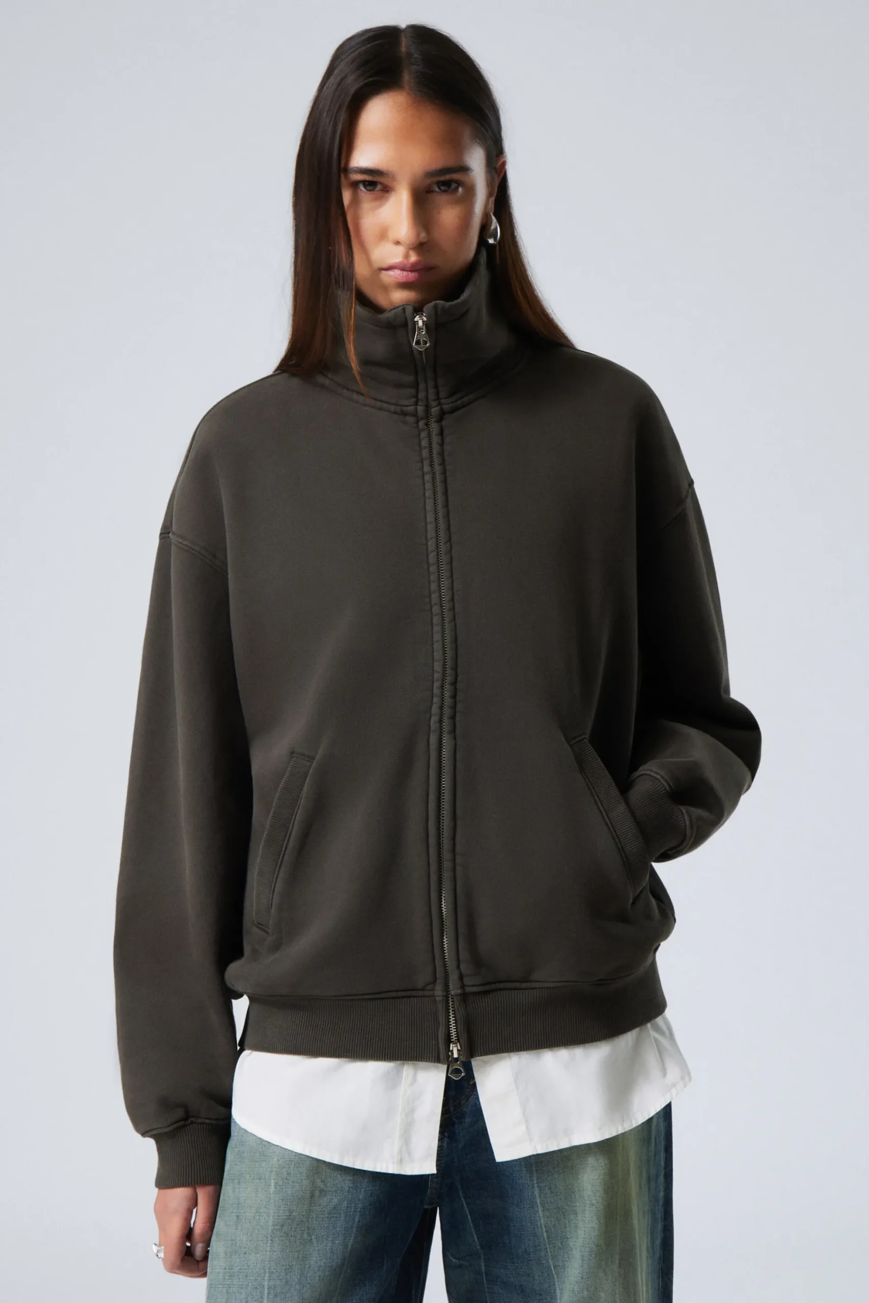 Weekday LOOSE FUNNEL NECK ZIP CARDIGAN washed dark grey Online