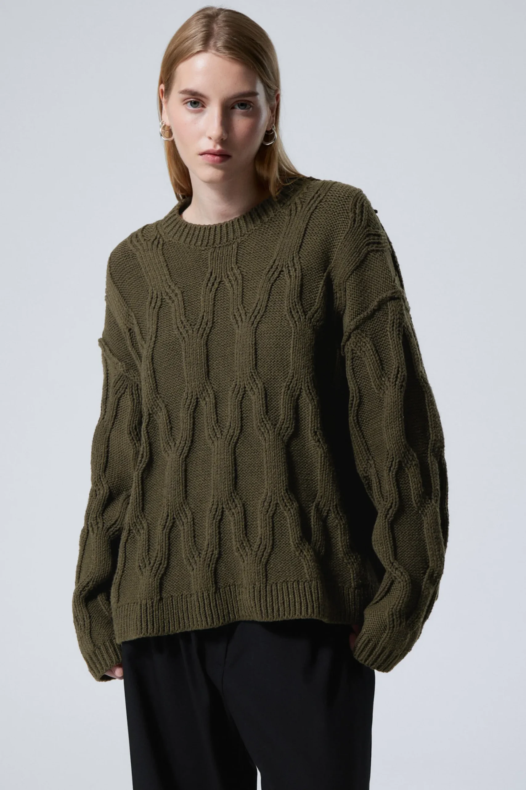 Weekday LOOSE KNITTED STRUCTURED SWEATER dark khaki green Online