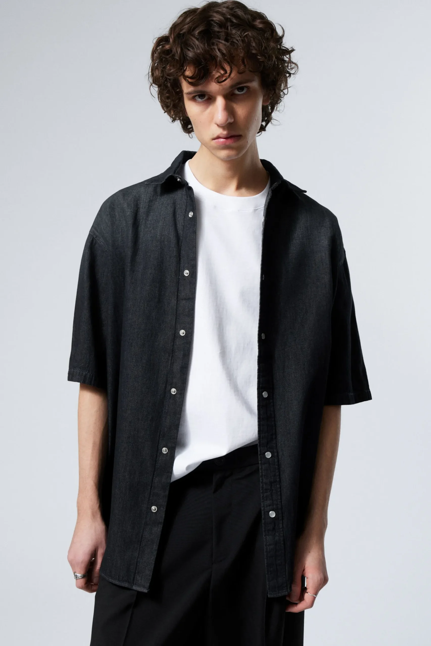 Weekday LOOSE SHORT SLEEVE DENIM SHIRT blue touch Hot