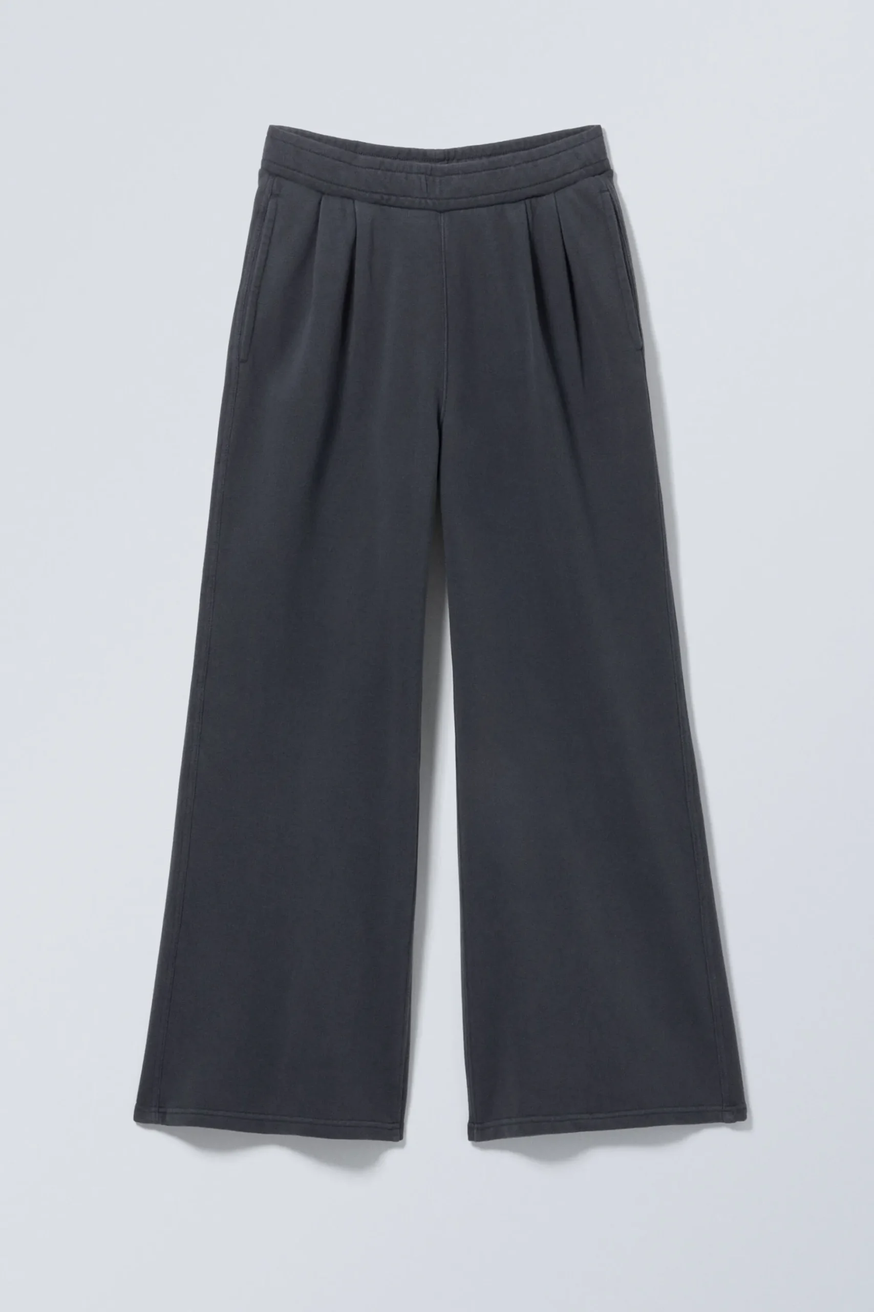 Weekday LOOSE WIDE HEAVYWEIGHT SWEATPANTS washed dark blue New