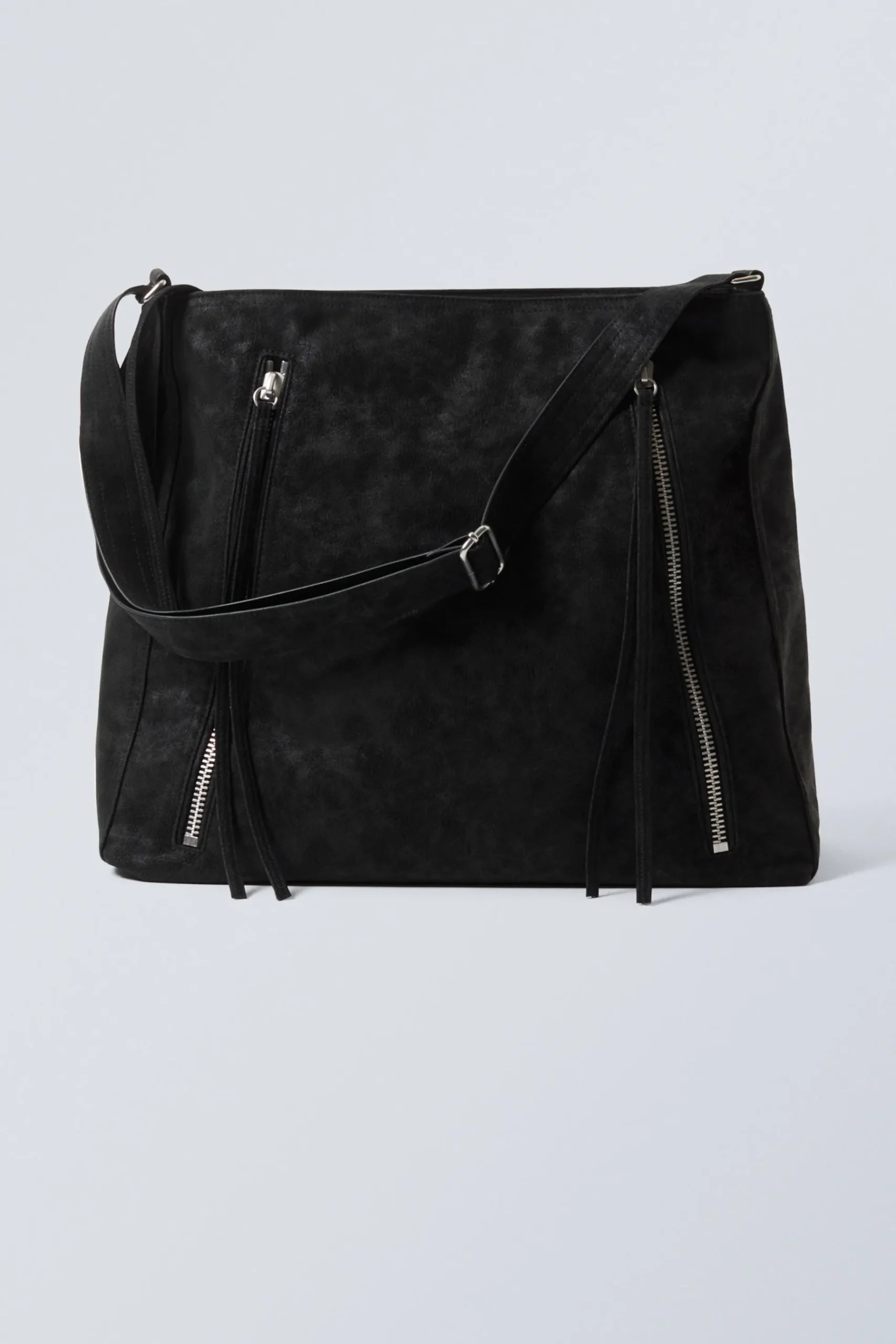 Weekday MEDIUM ZIP SHOULDER BAG black Store