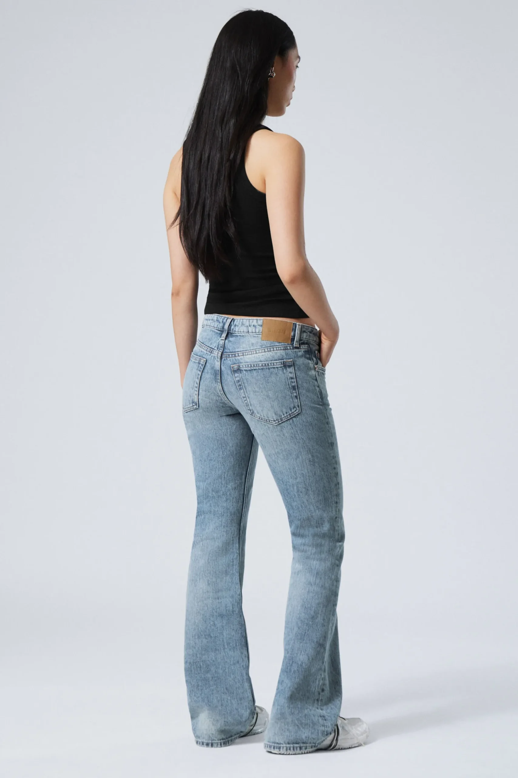 Weekday NOVA LOW RISE SLIM BOOTCUT LEG JEANS blue stream medium blue Best