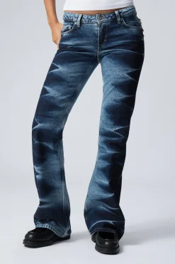 Weekday NOVA LOW WAIST SLIM BOOTCUT JEANS blue taggings Cheap