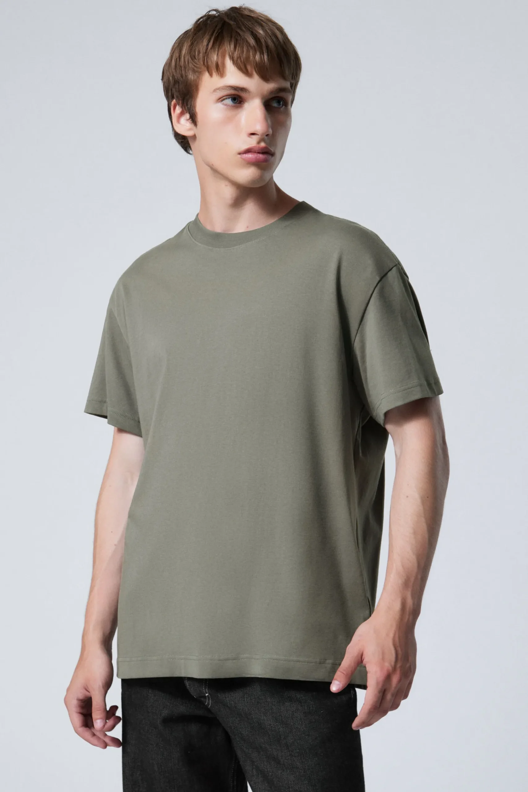 Weekday OVERSIZED HEAVYWEIGHT T-SHIRT light khaki green New