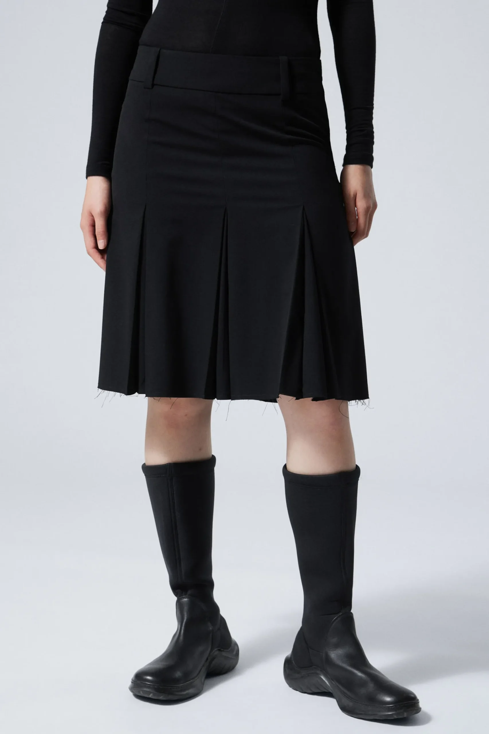 Weekday PLEATED MIDI SUITING SKIRT black Cheap