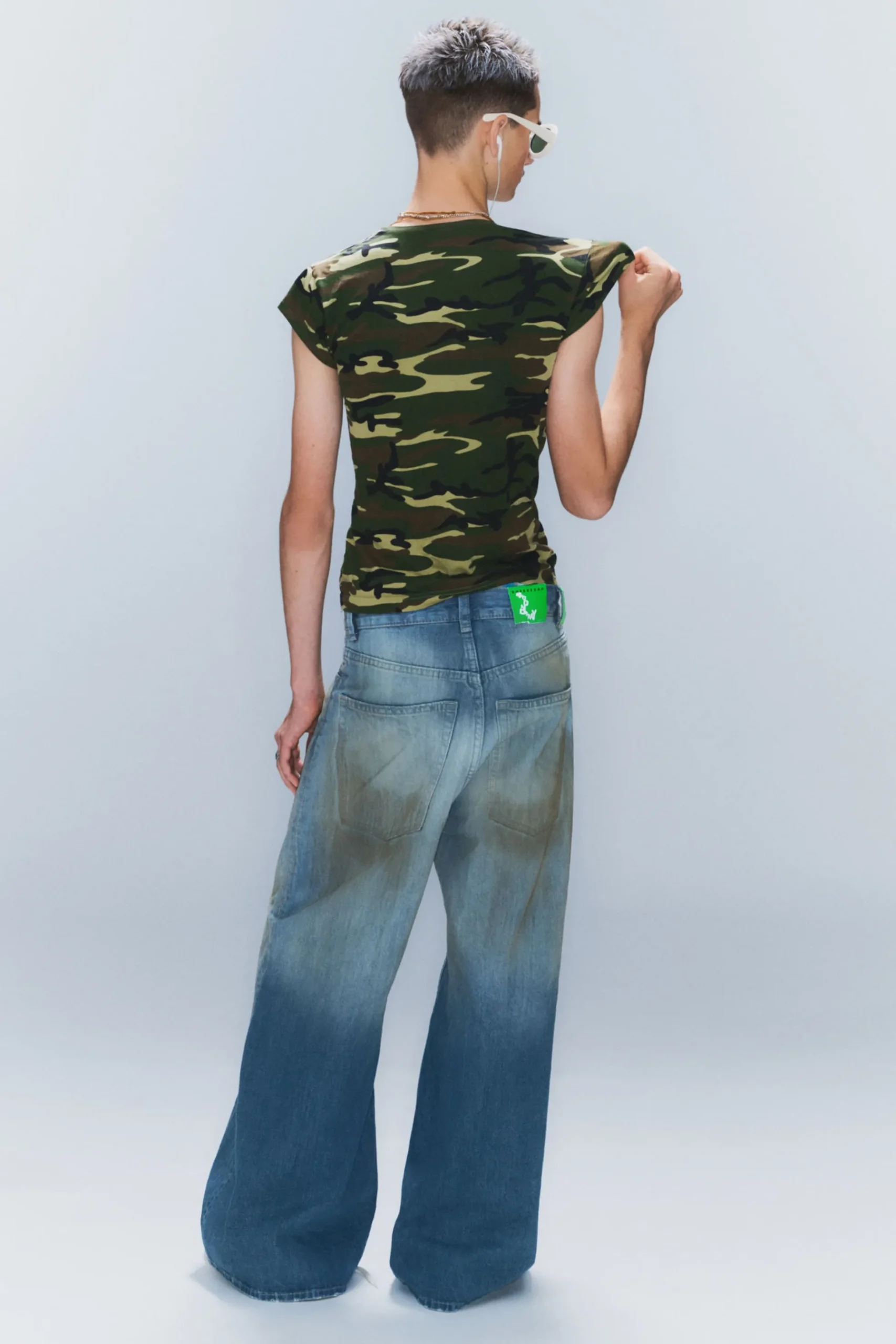 Weekday RAD SUPER REGULAR WAIST LOOSE WIDE JEANS grime blue Cheap