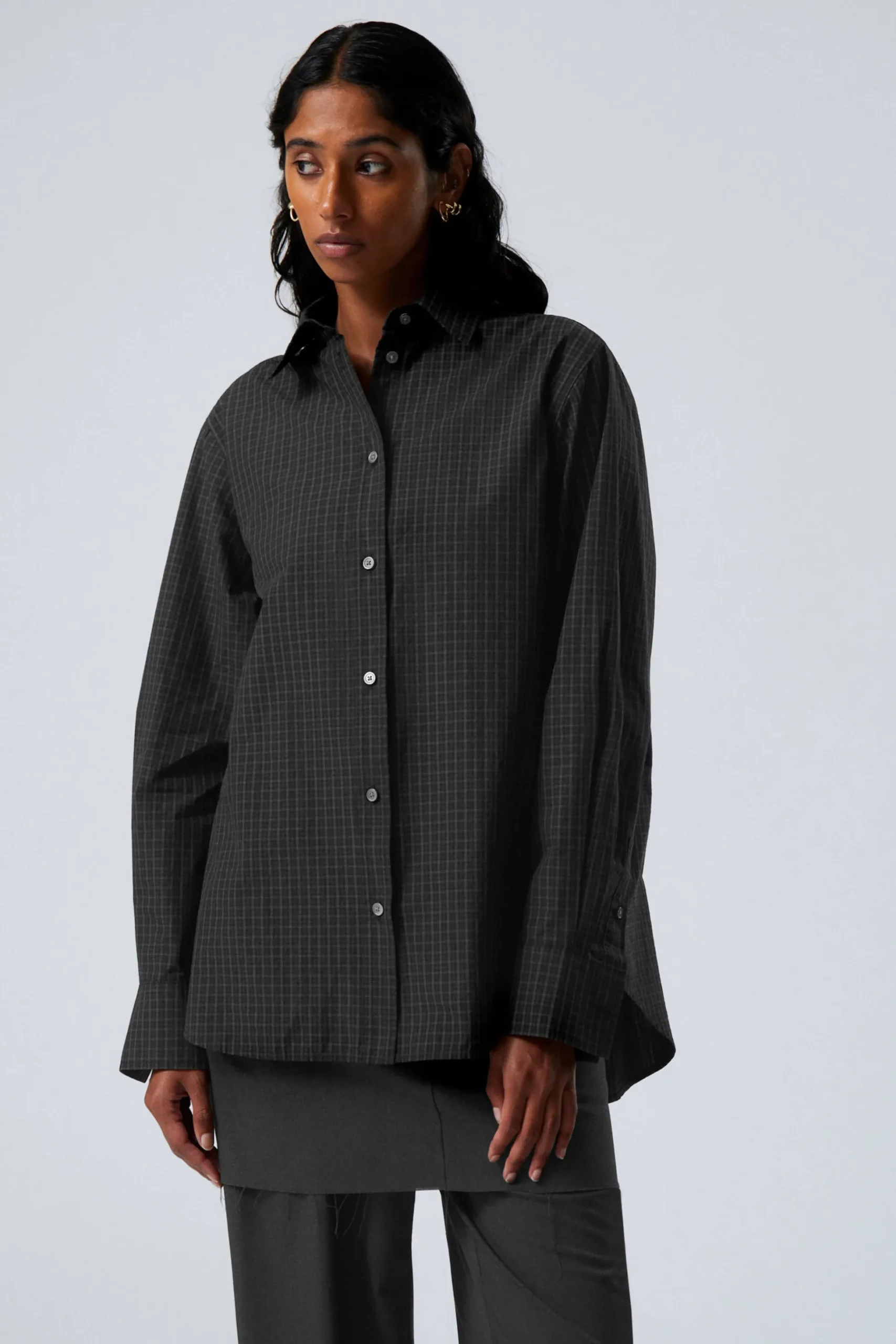 Weekday REGULAR POPLIN SHIRT dark black Fashion