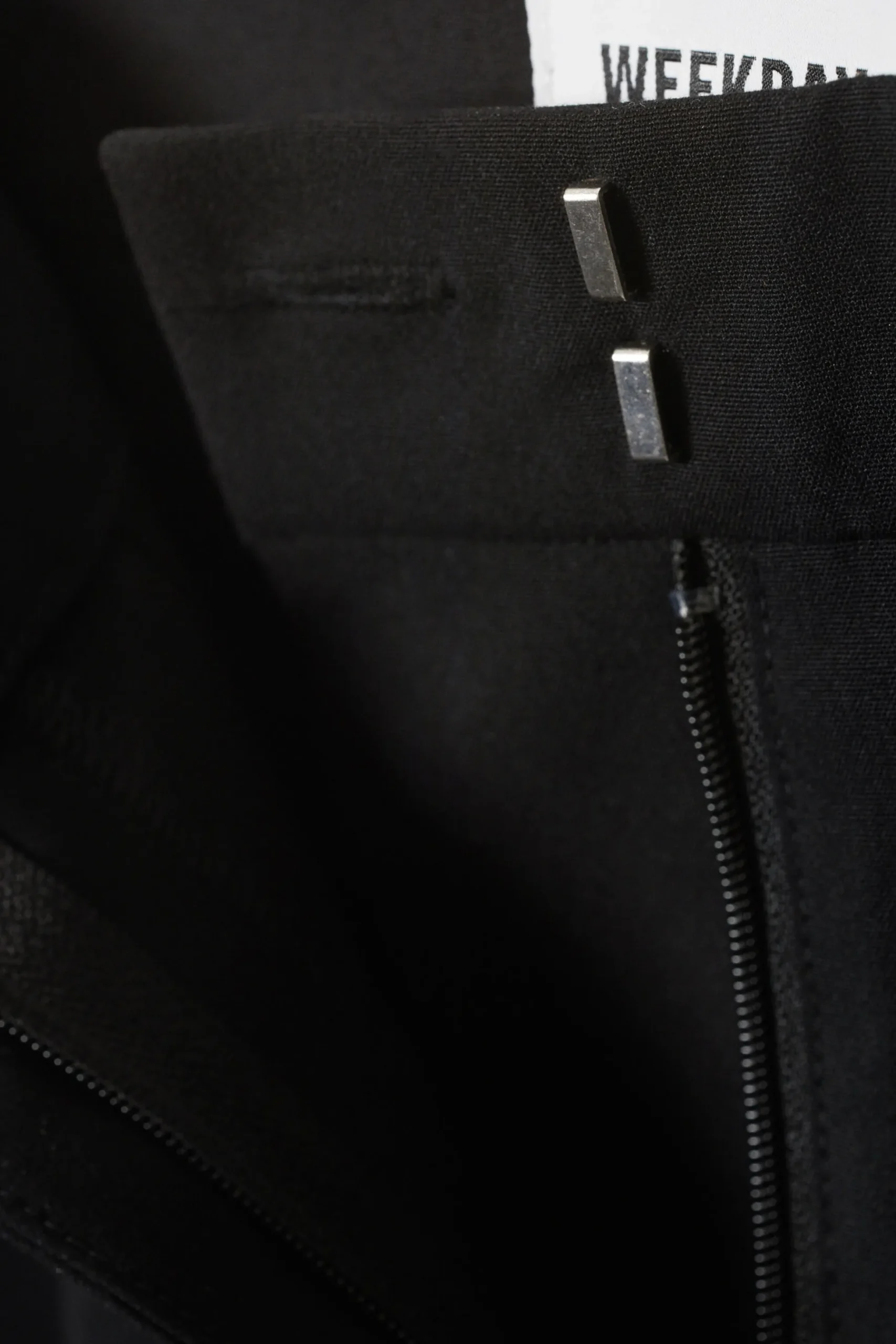 Weekday RELAXED PLEATED SUITING TROUSERS black New