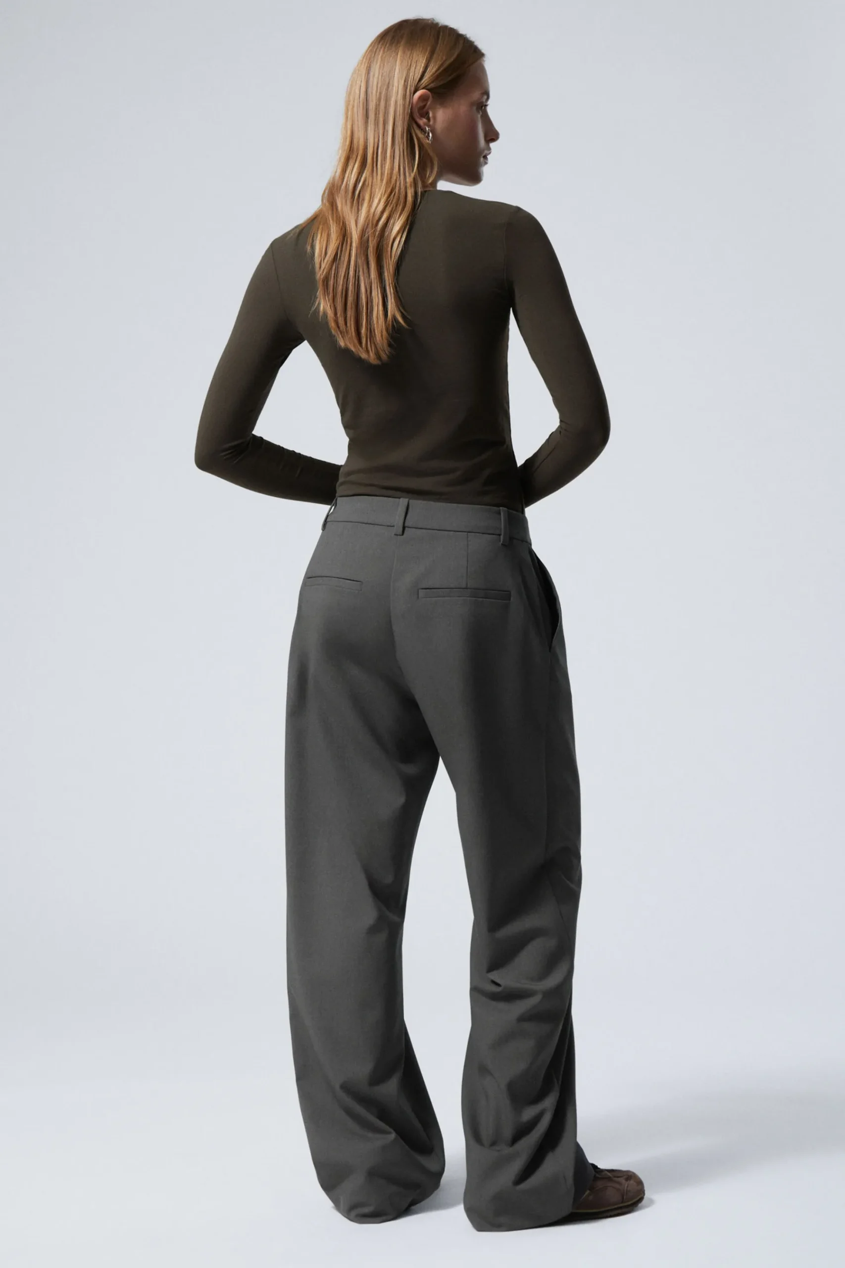 Weekday RELAXED PLEATED SUITING TROUSERS dark grey Clearance