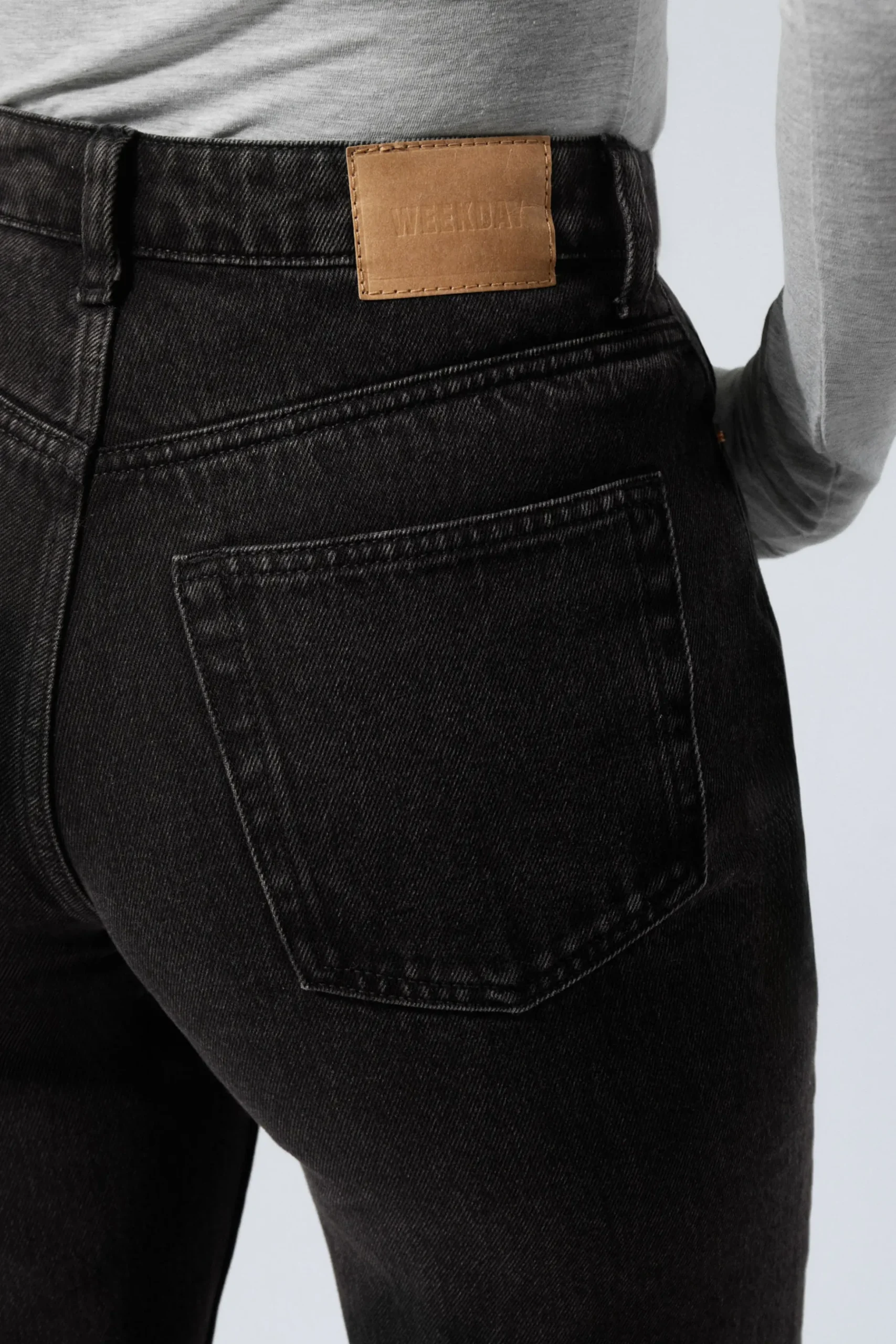 Weekday RESOLUTE CURVE HIGH WAISTED REGULAR STRAIGHT JEANS tuned black black Best Sale