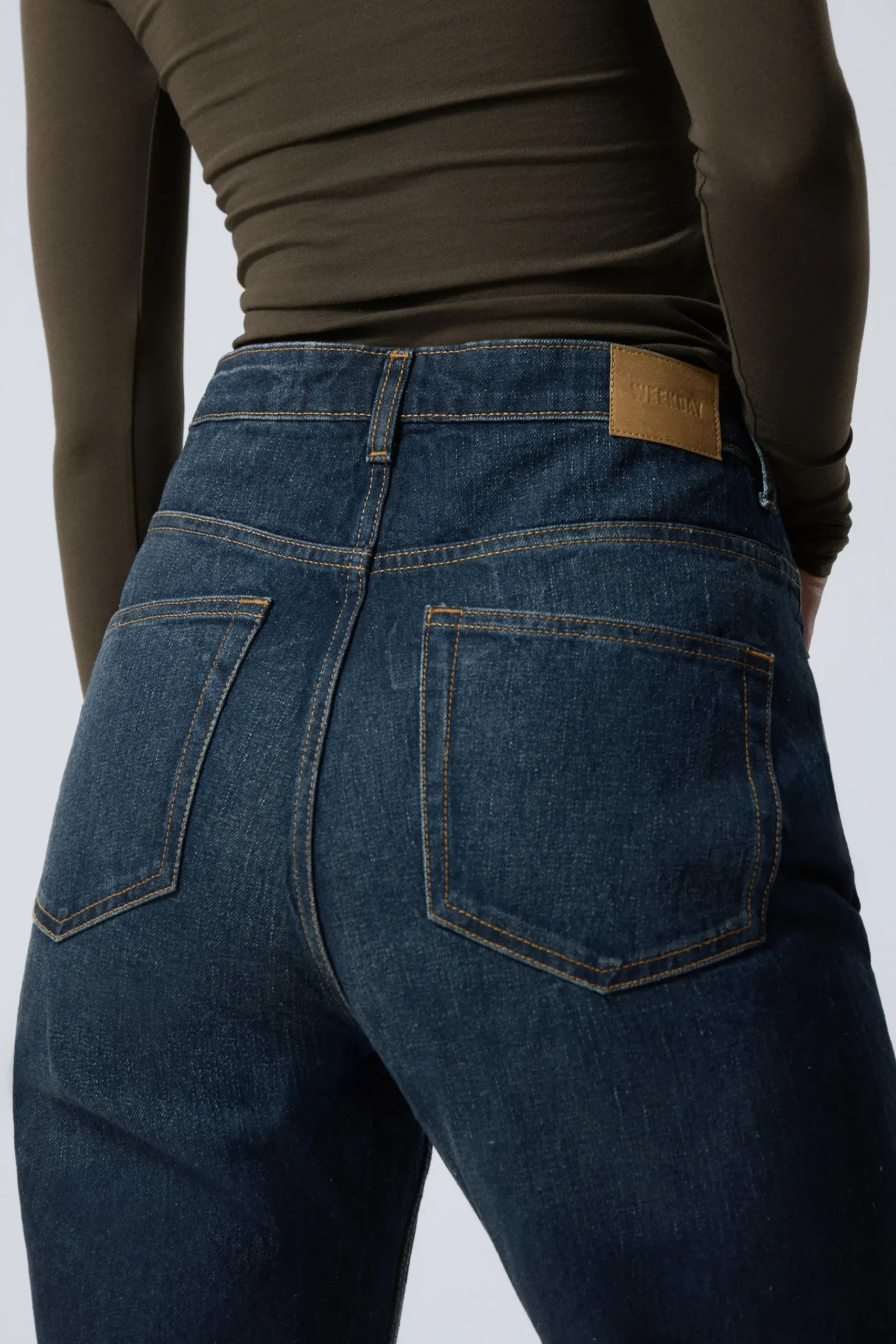 Weekday ROWE SUPER HIGH WAISTED REGULAR STRAIGHT LEG JEANS compact blue dark blue Best
