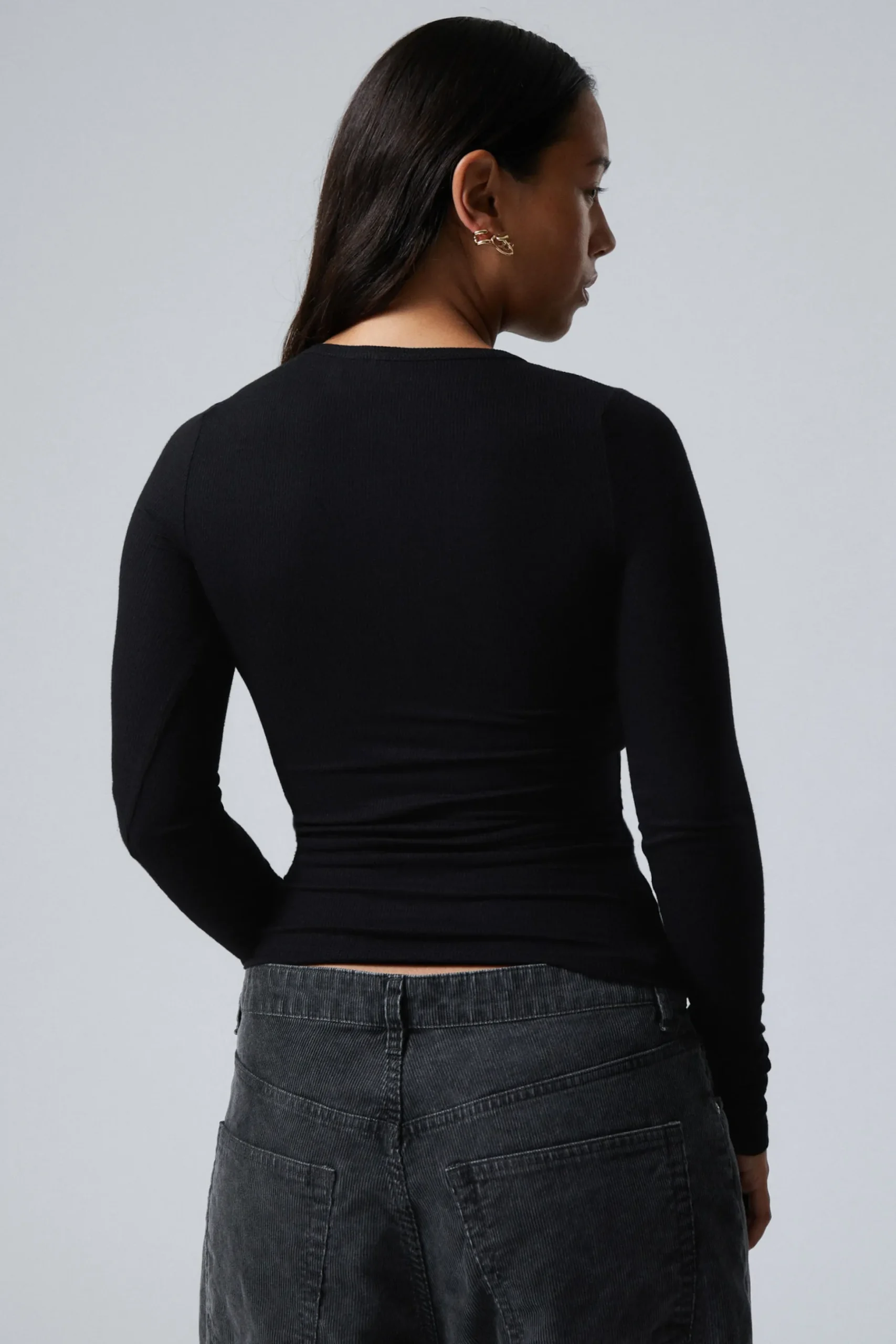 Weekday SHEER RIB LONG SLEEVE HENLEY TOP black Fashion