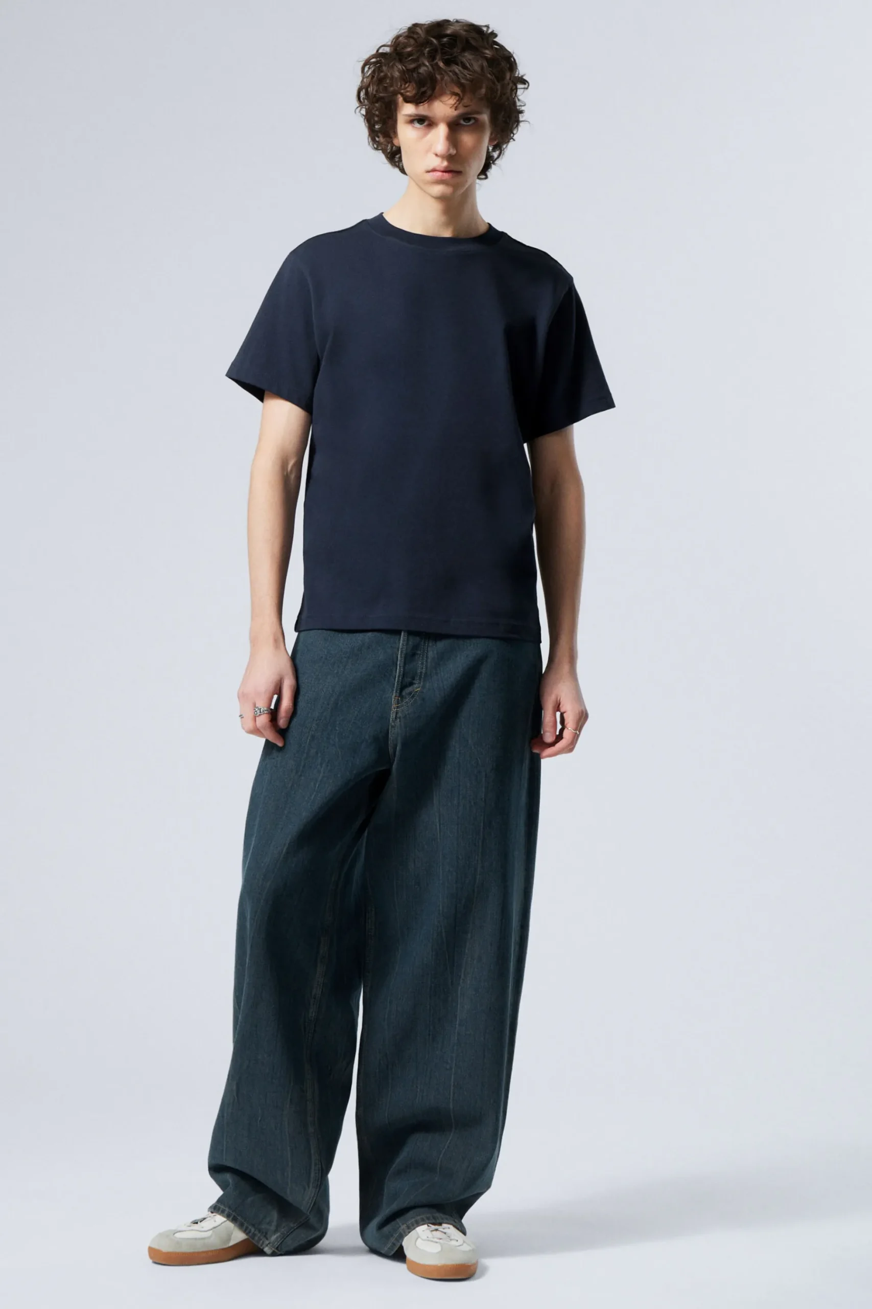 Weekday SHORT BOXY HEAVYWEIGHT T-SHIRT dark blue Best Sale
