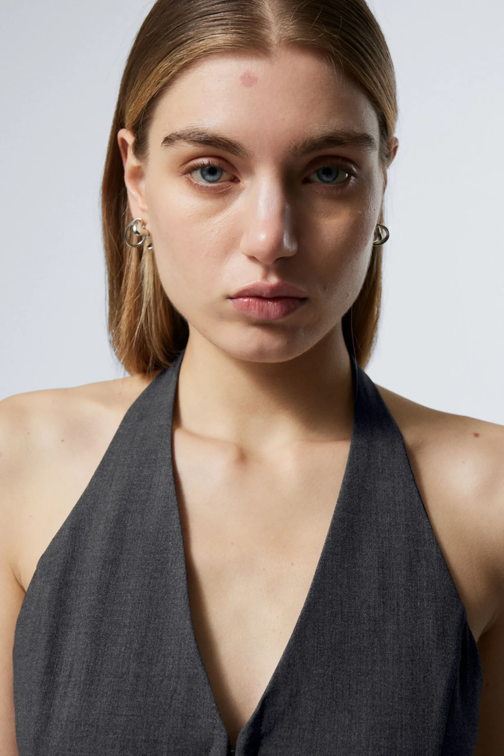 Weekday SHORT HALTERNECK TOP dark grey Discount
