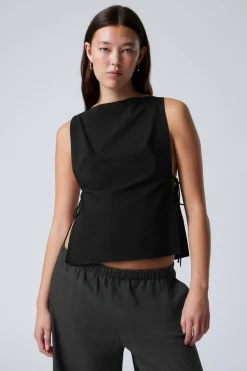 Weekday SLEEVELESS BOAT-NECK TIE TOP black Store