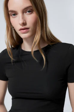 Weekday SLIM FITTED T-SHIRT black Cheap