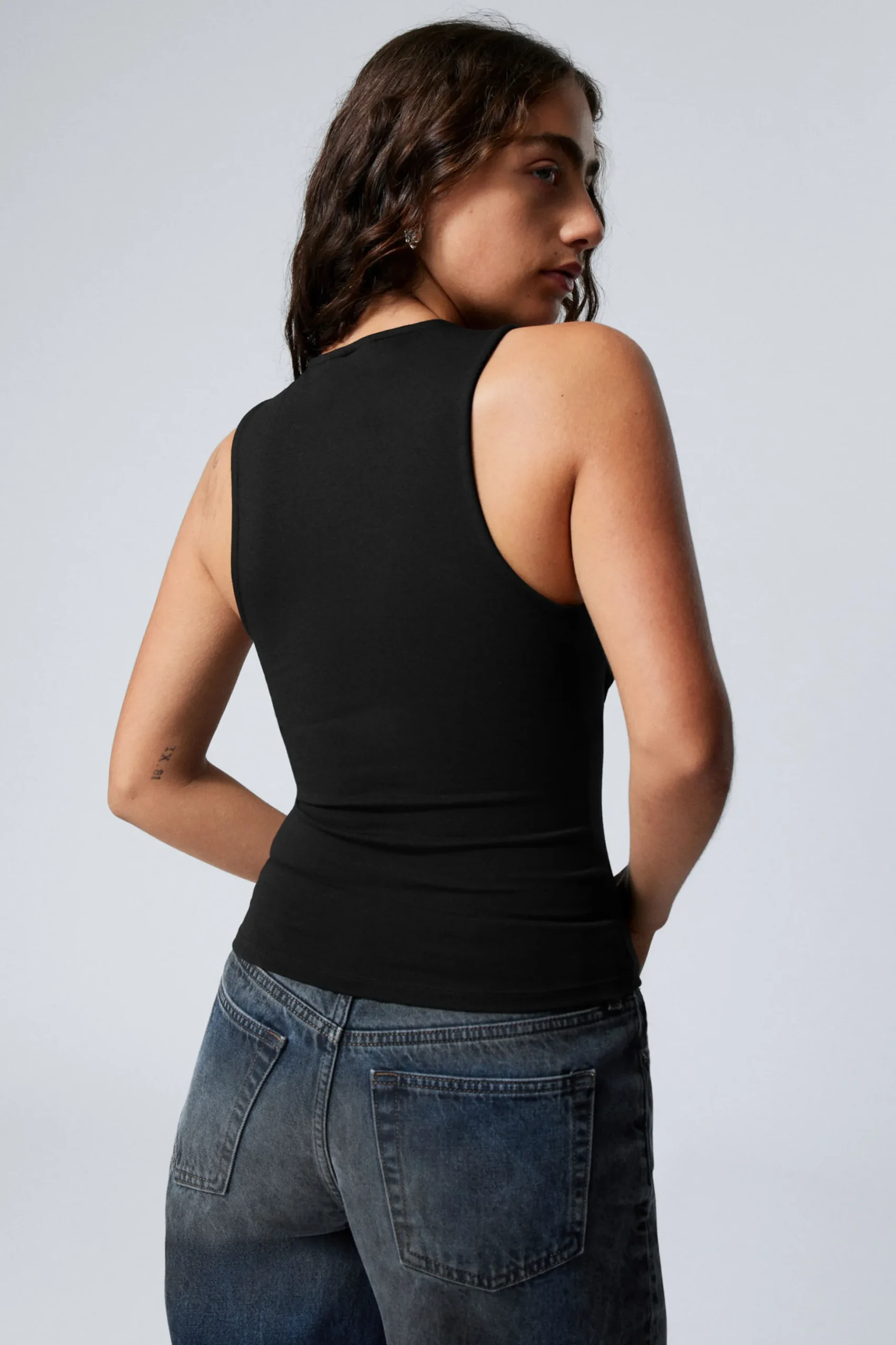 Weekday SLIM SLEEVELESS ZIP TOP black Store