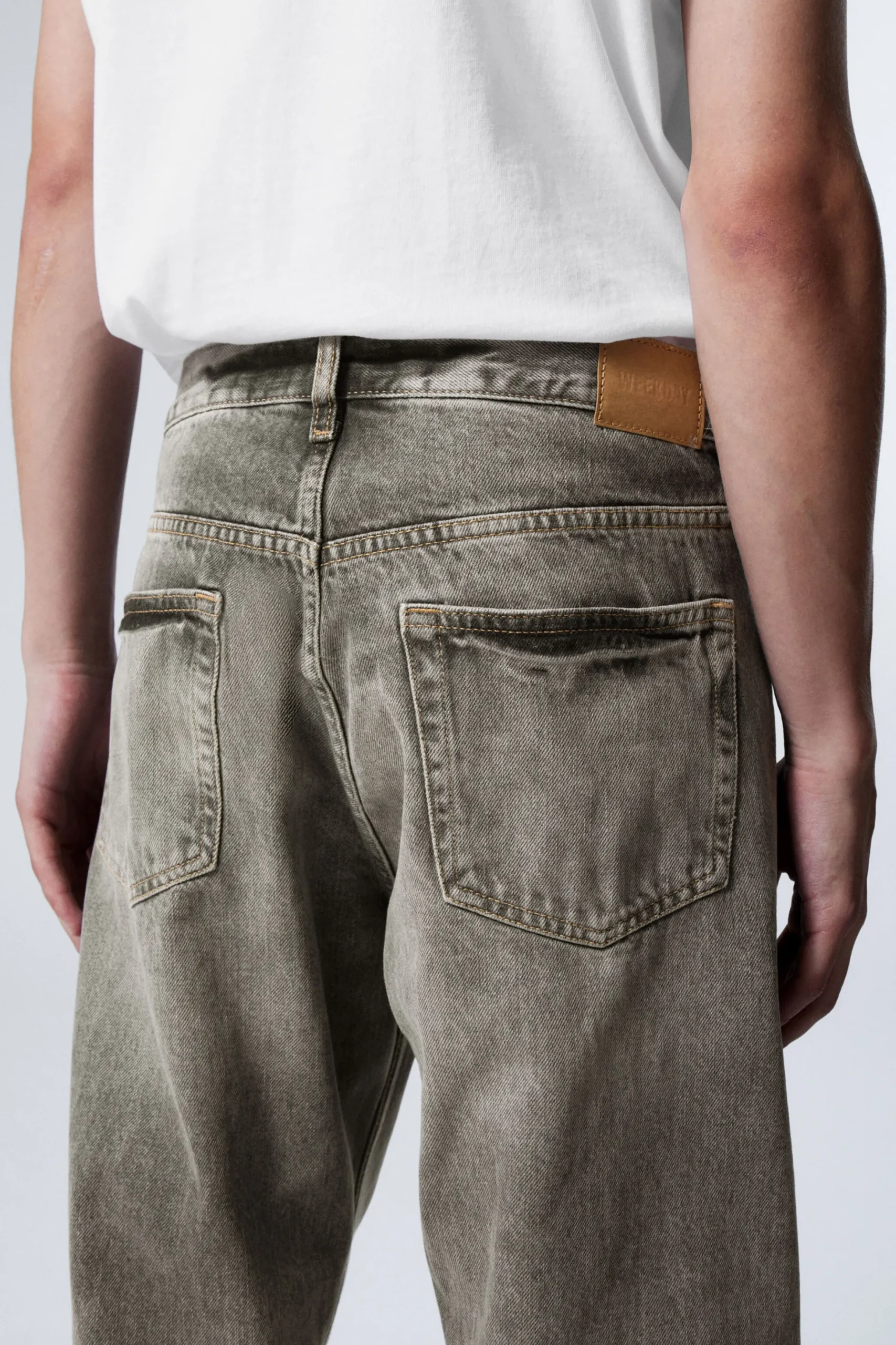 Weekday SPACE RELAXED STRAIGHT LEG JEANS canyon grey medium grey Store