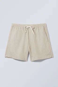 Weekday STRIPED LINEN BLEND SHORTS beige stripe Hot