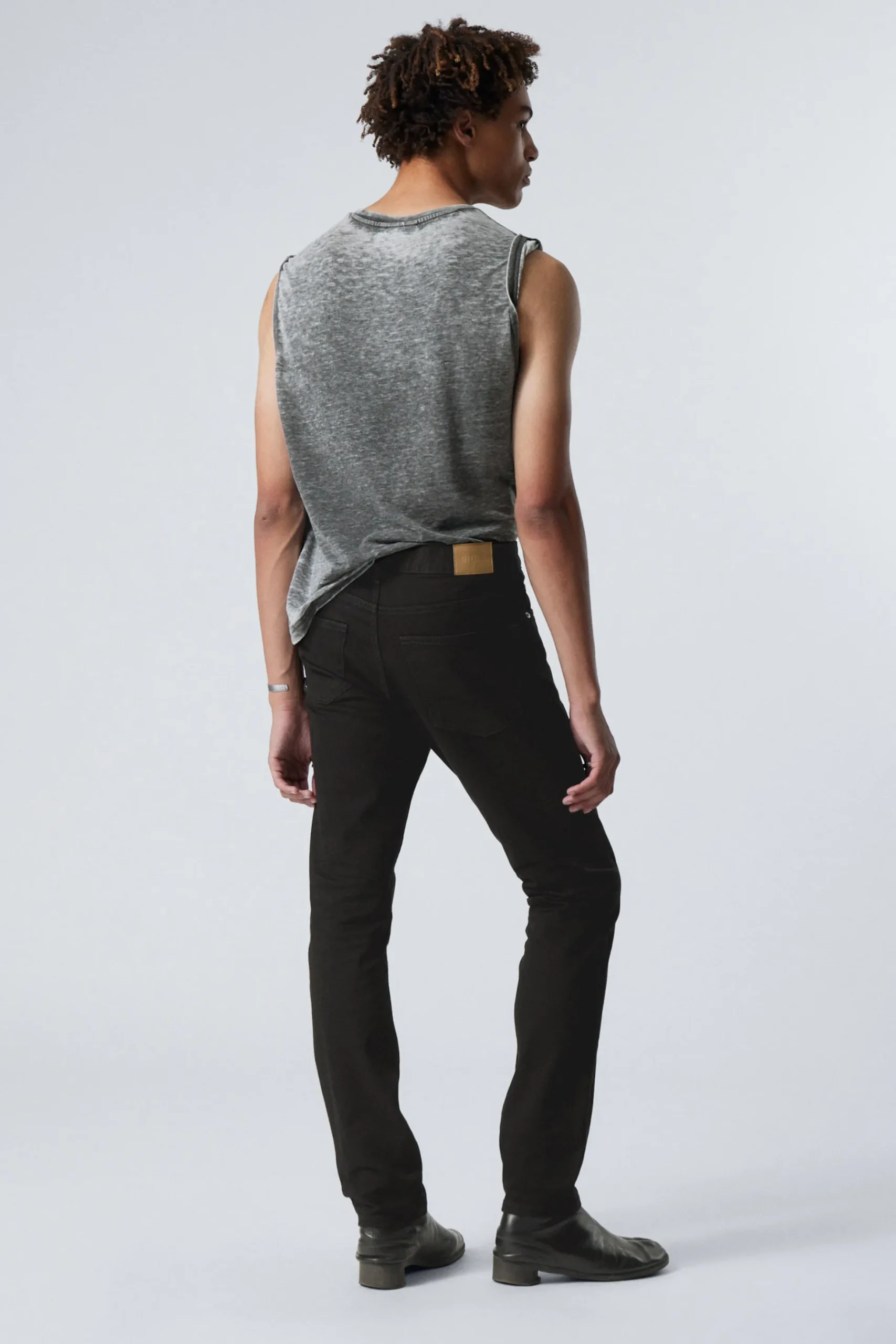 Weekday SUNDAY SLIM TAPERED LEG JEANS almost black black Cheap
