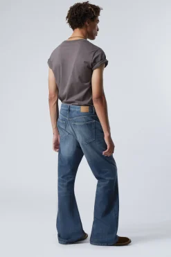 Weekday TIME LOOSE BOOTCUT LEG JEANS mine blue medium blue Flash Sale