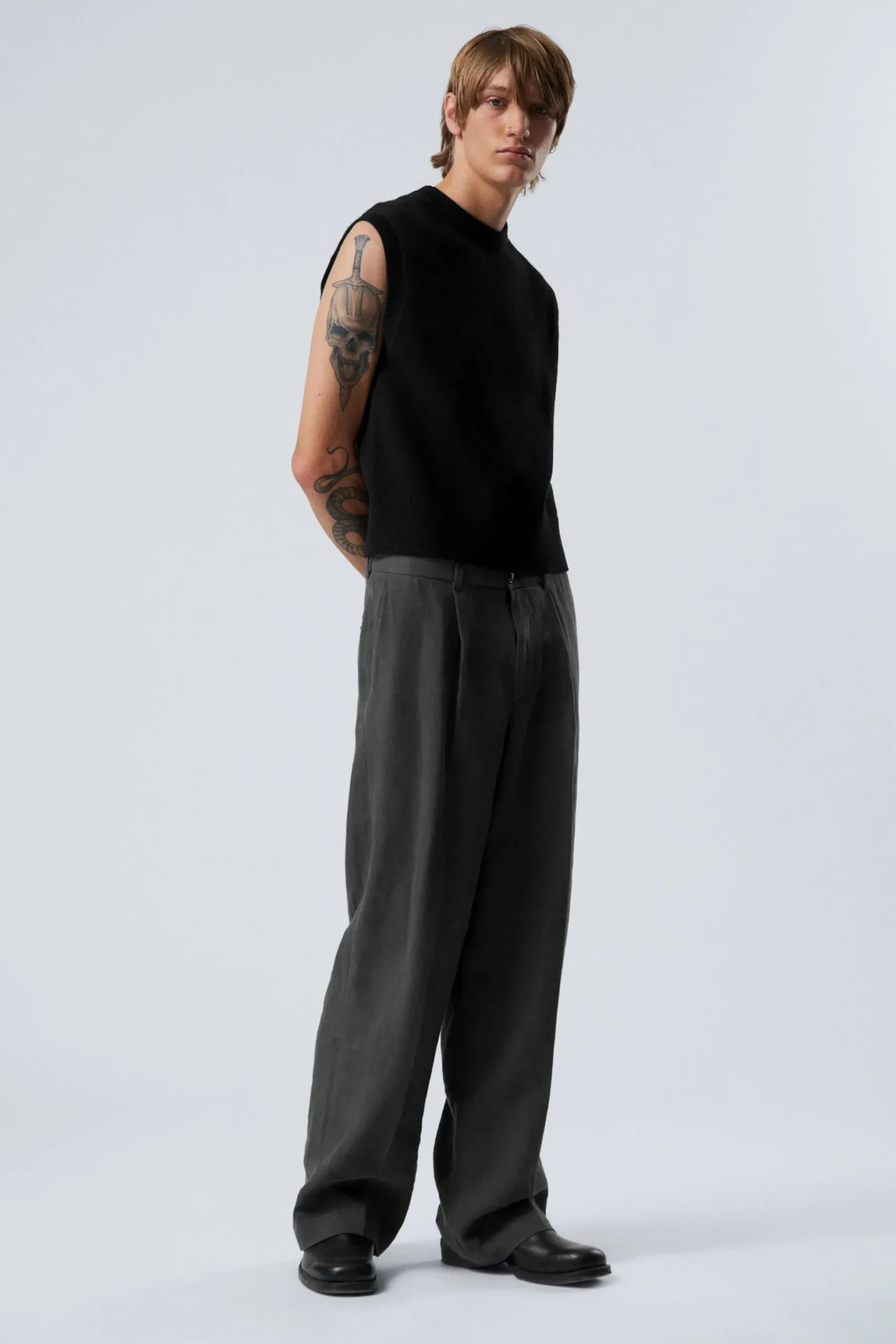 Weekday UNO LOOSE LINEN SUIT TROUSER dark grey Cheap